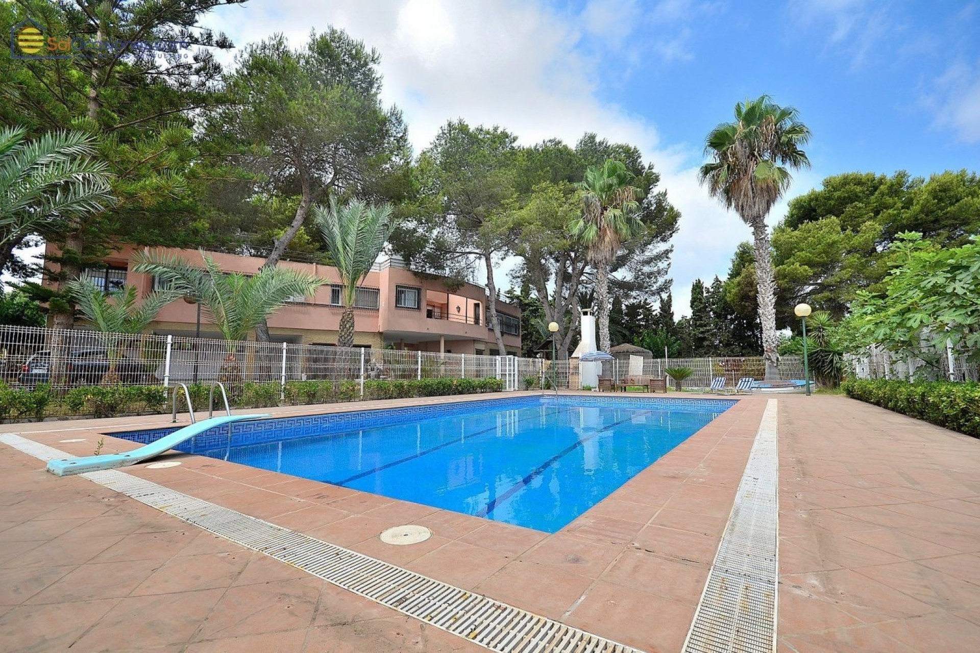 Resale - Freistehende Villa -
Torrevieja - Los Balcones