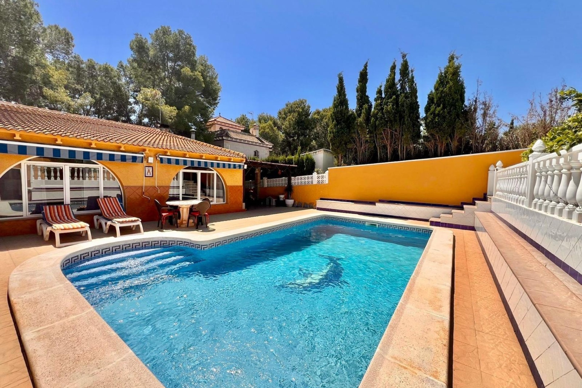 Resale - Freistehende Villa -
Torrevieja - Los Balcones