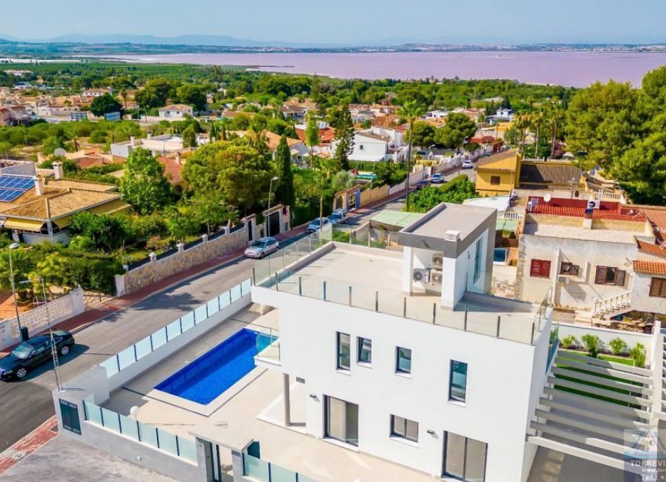 Resale - Freistehende Villa -
Torrevieja - Los Balcones