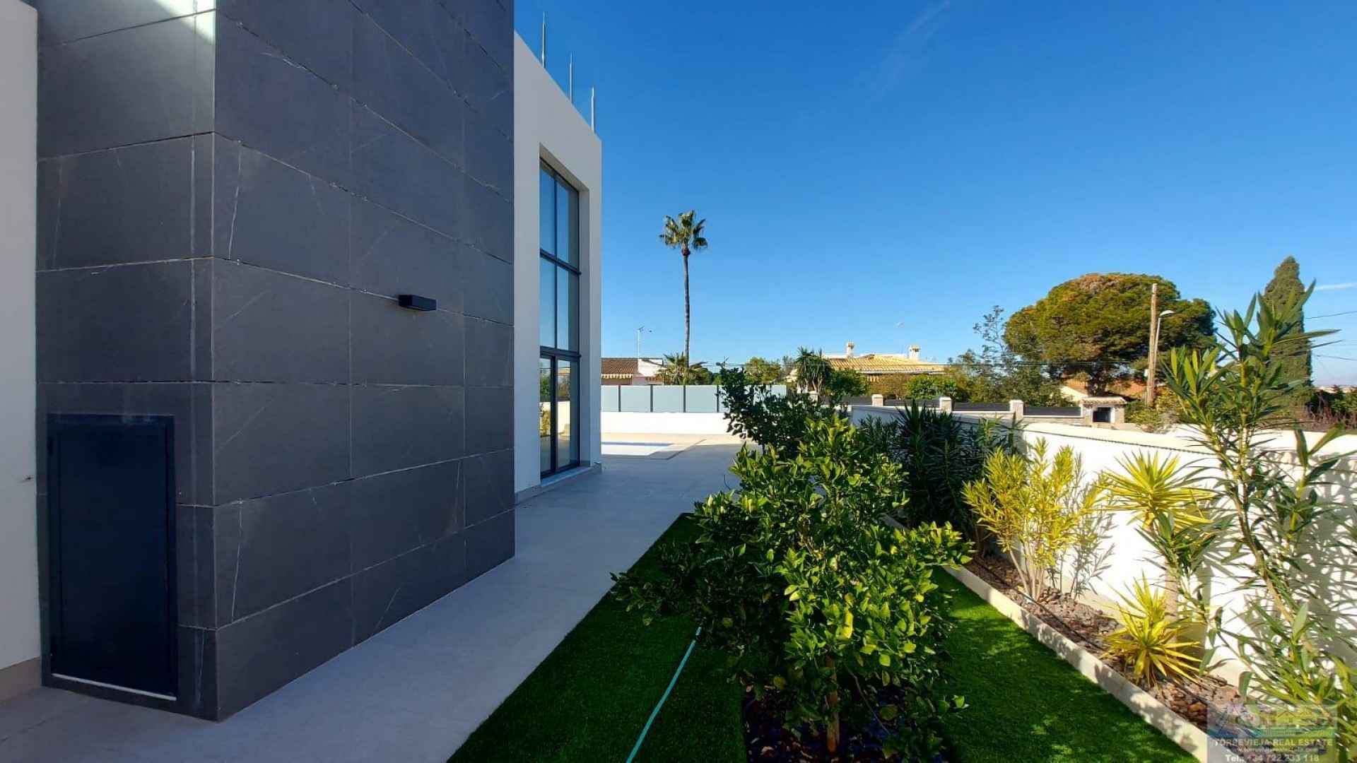 Resale - Freistehende Villa -
Torrevieja - Los Balcones