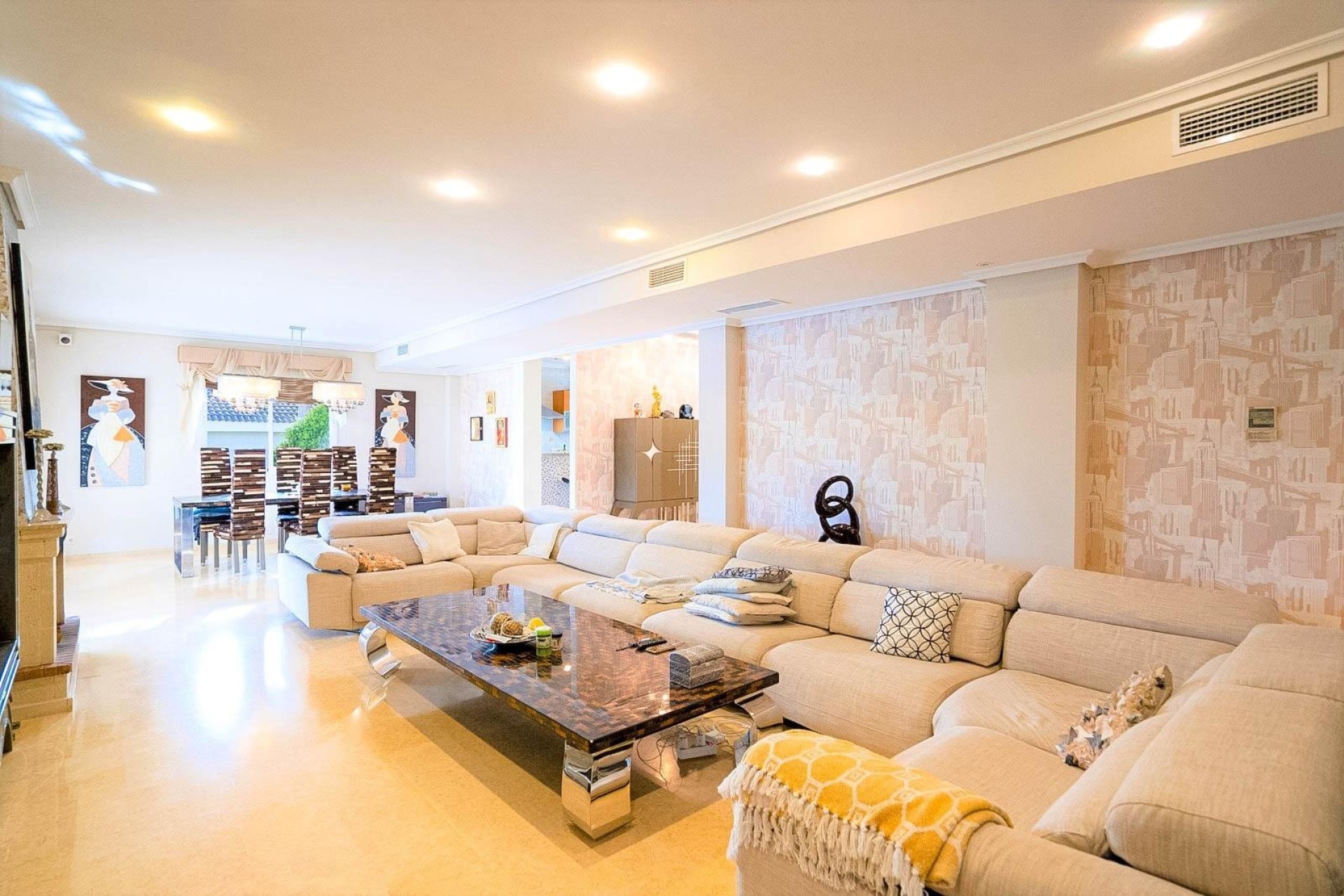 Resale - Freistehende Villa -
Torrevieja - Torre la mata