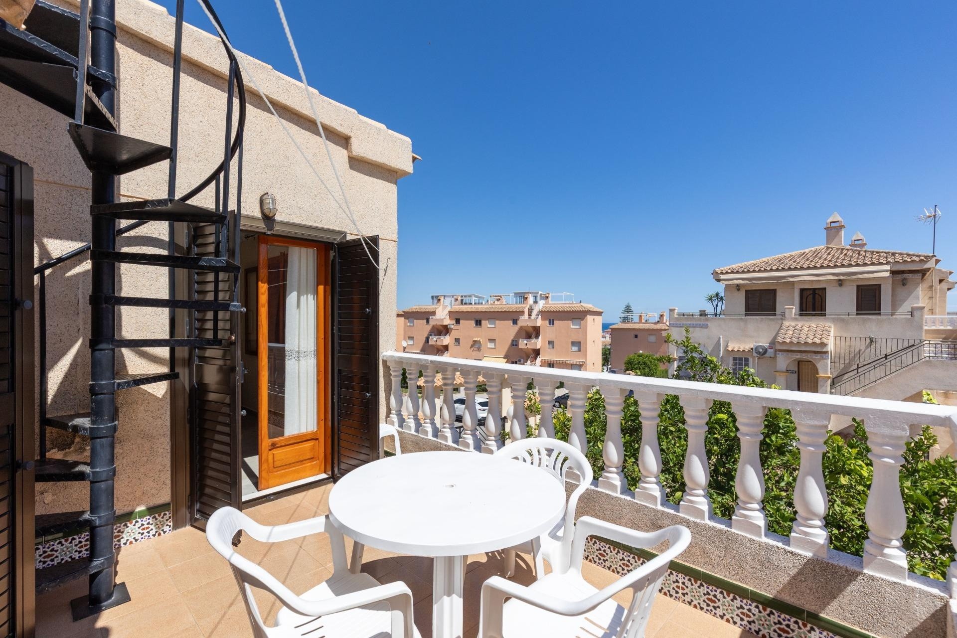 Resale - Freistehende Villa -
Torrevieja - Torreblanca