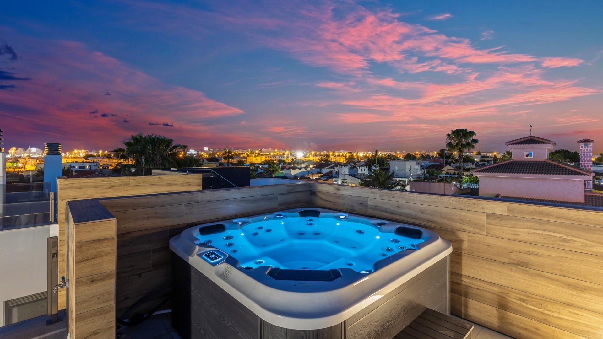 Resale - Freistehende Villa -
Torrevieja - Torreta florida