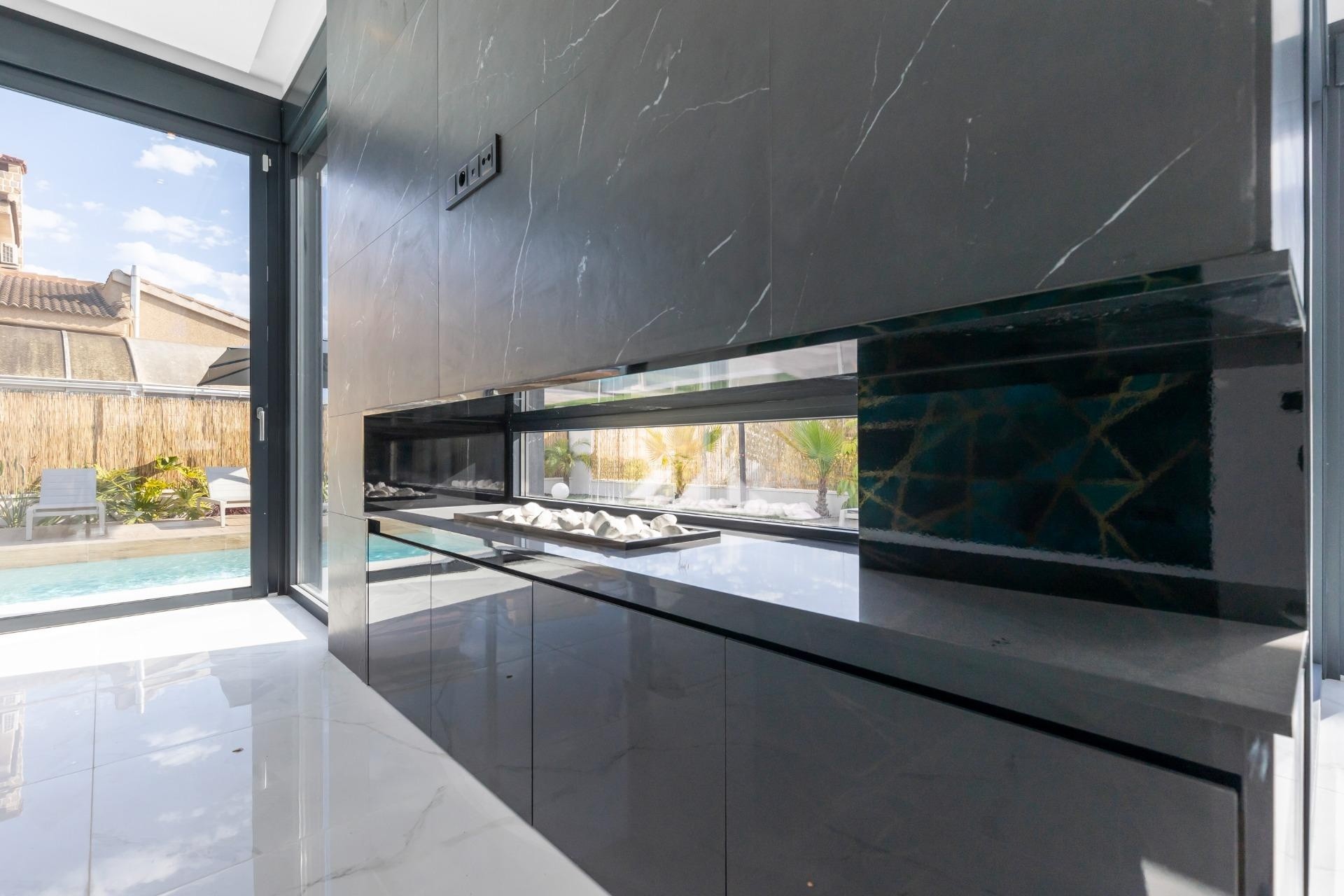 Resale - Freistehende Villa -
Torrevieja - Torreta florida