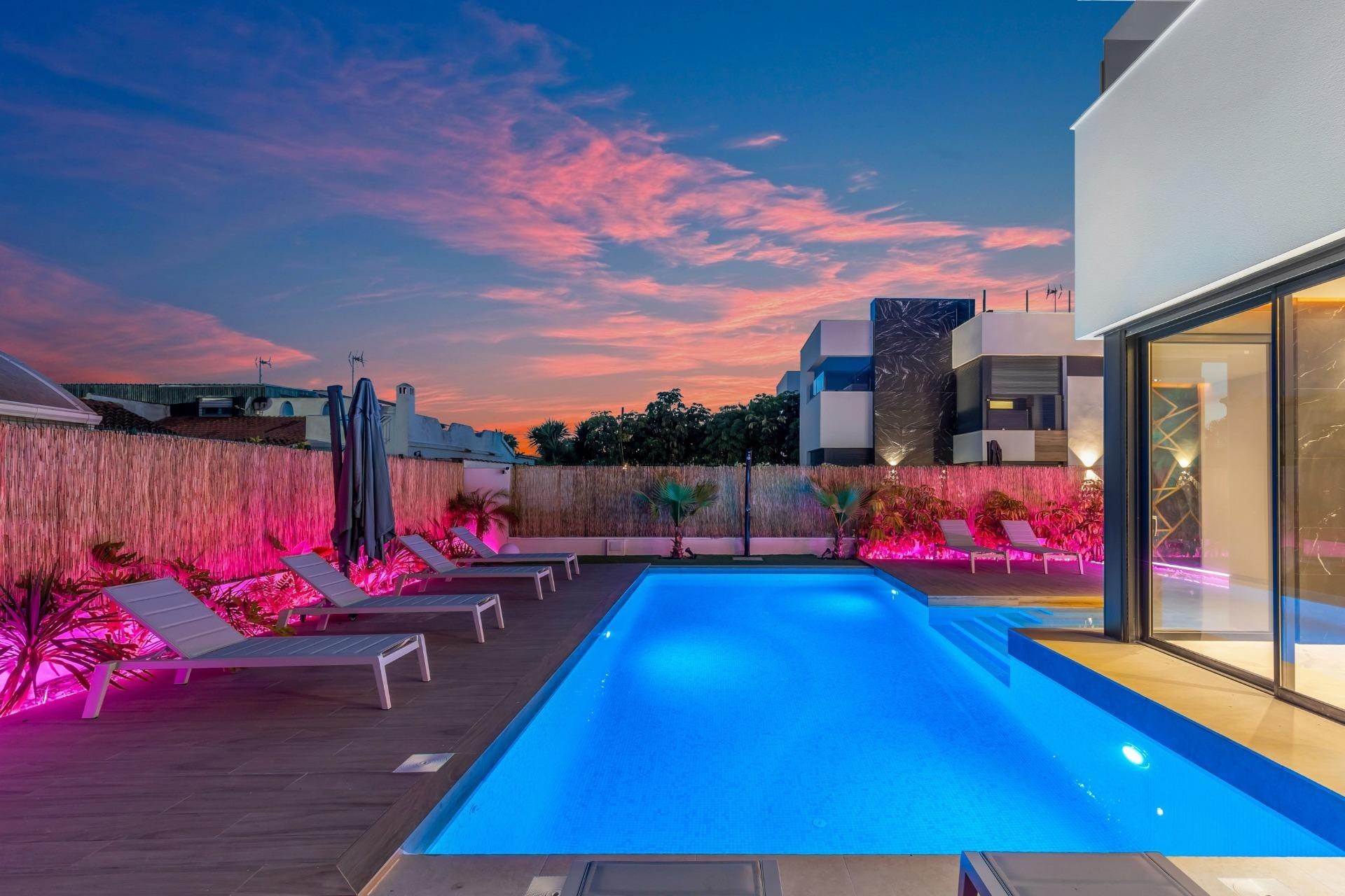 Resale - Freistehende Villa -
Torrevieja - Torreta florida