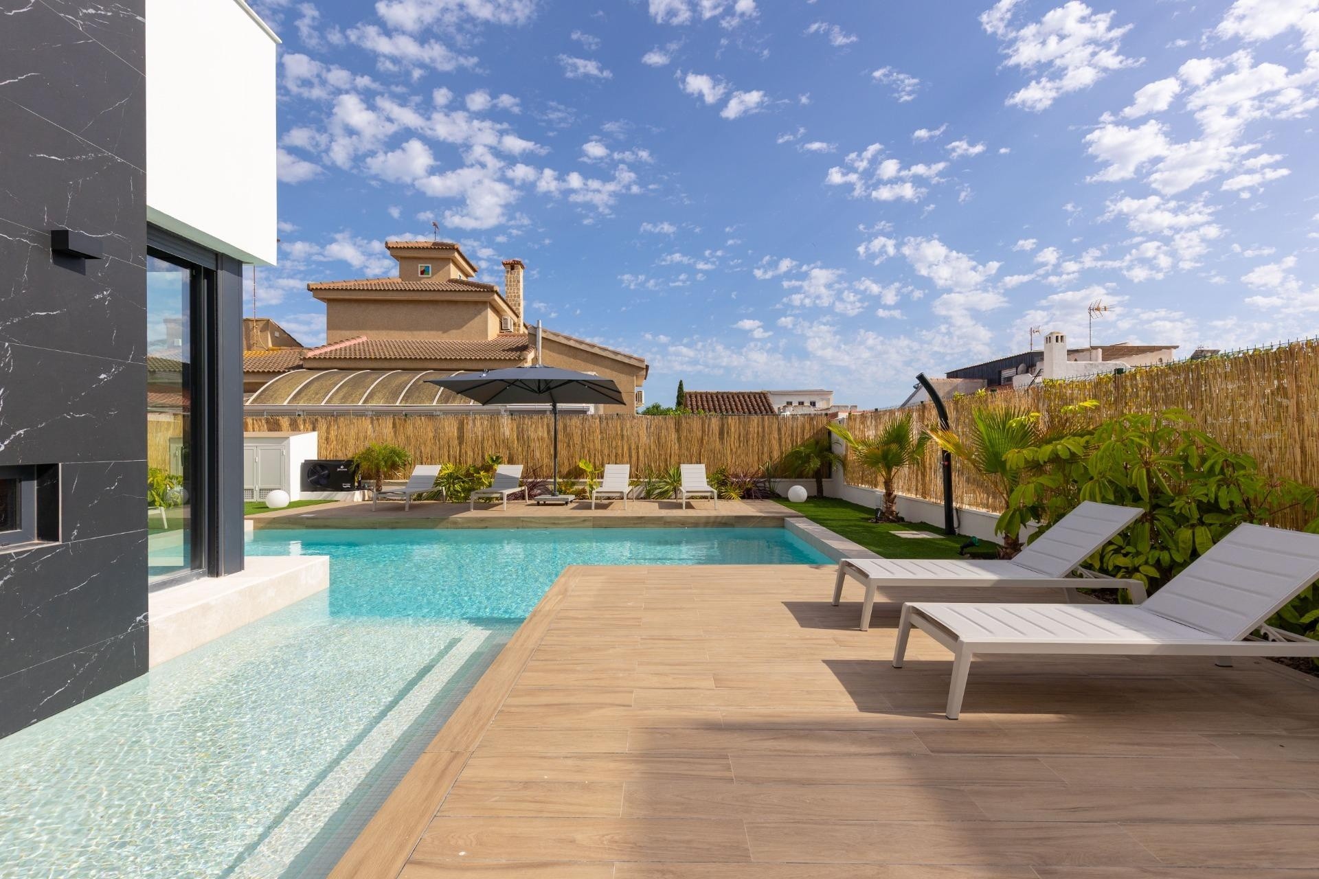 Resale - Freistehende Villa -
Torrevieja - Torreta florida