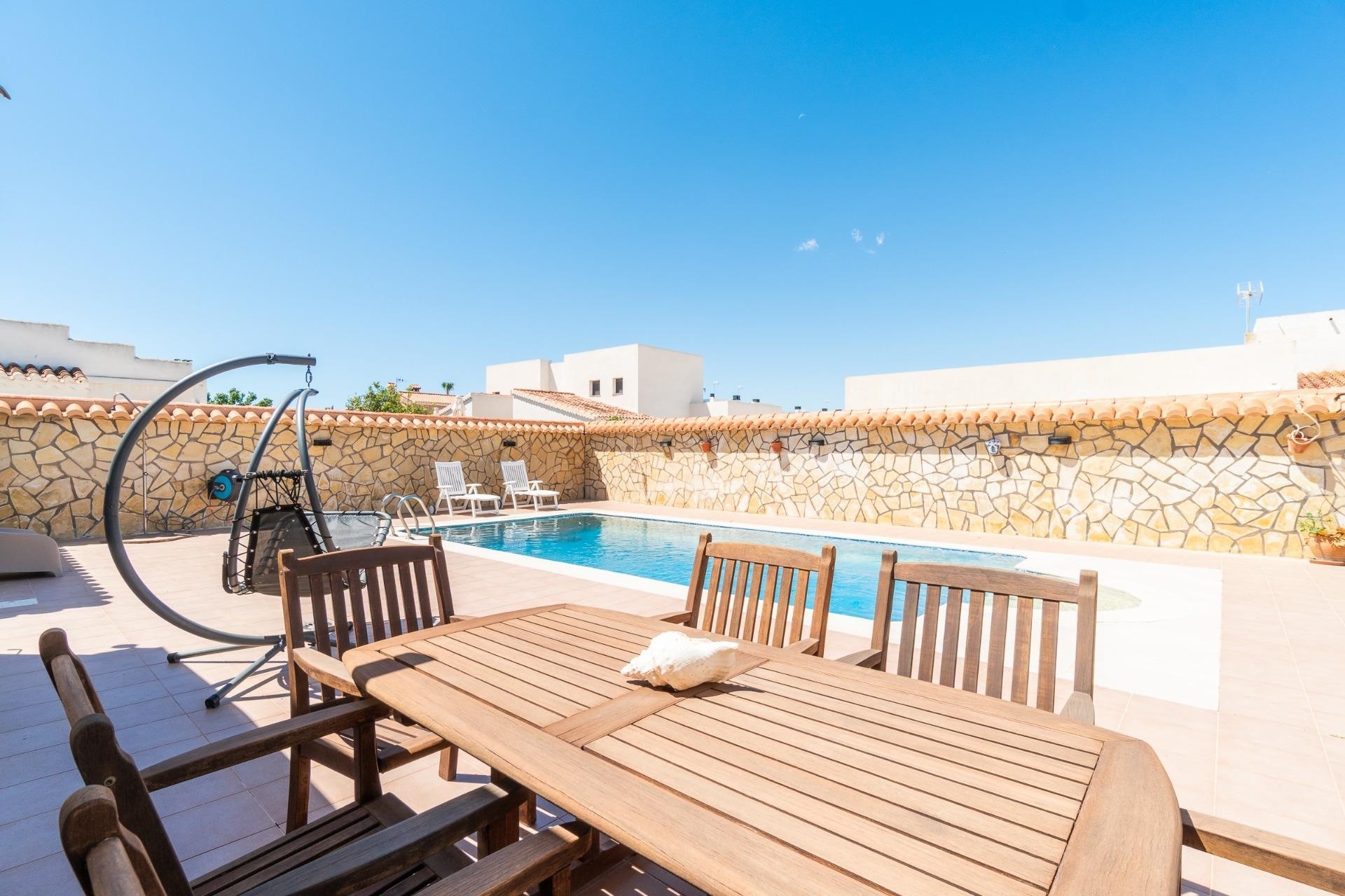 Resale - Freistehende Villa -
Torrevieja - Torreta florida