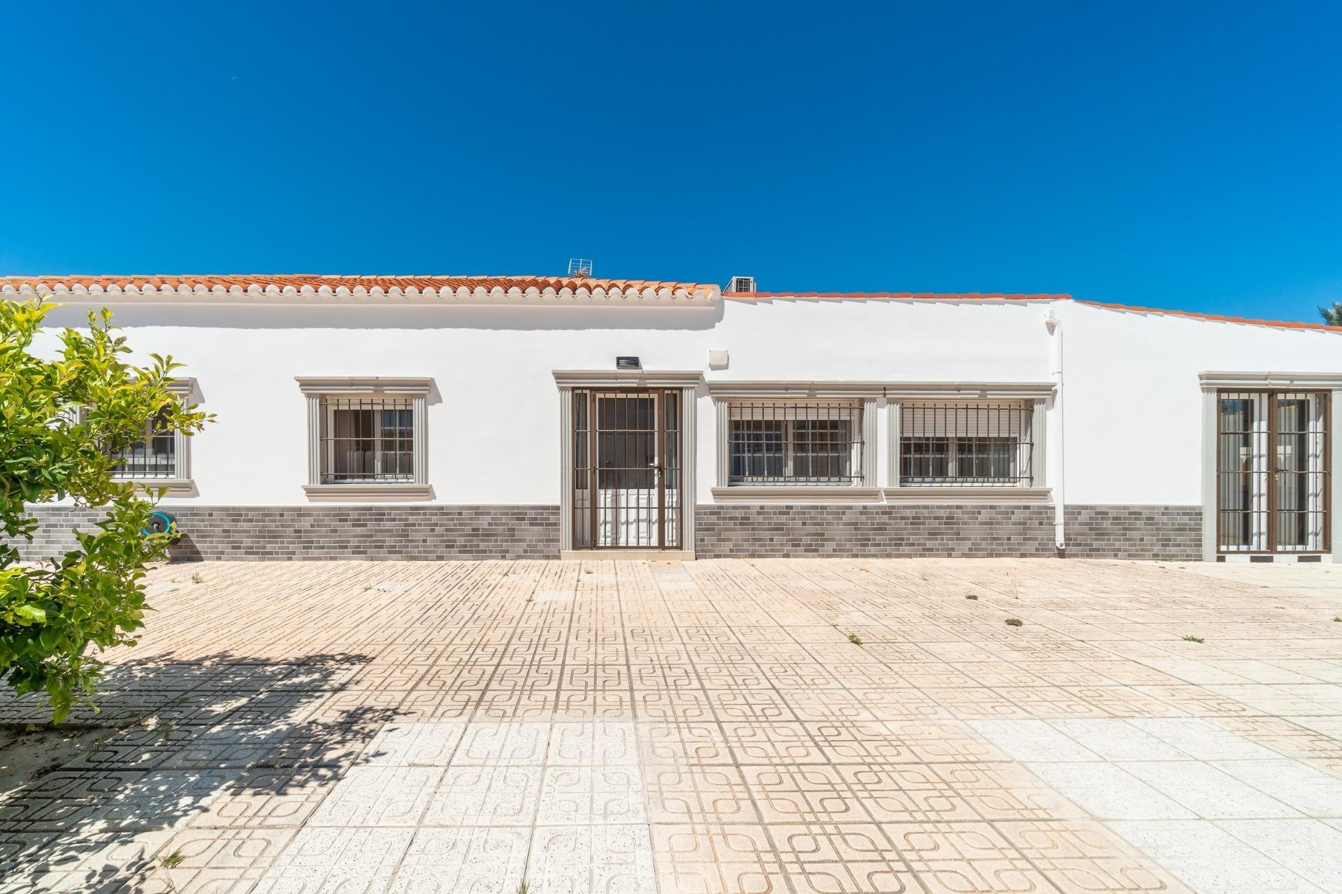 Resale - Freistehende Villa -
Torrevieja - Torreta florida