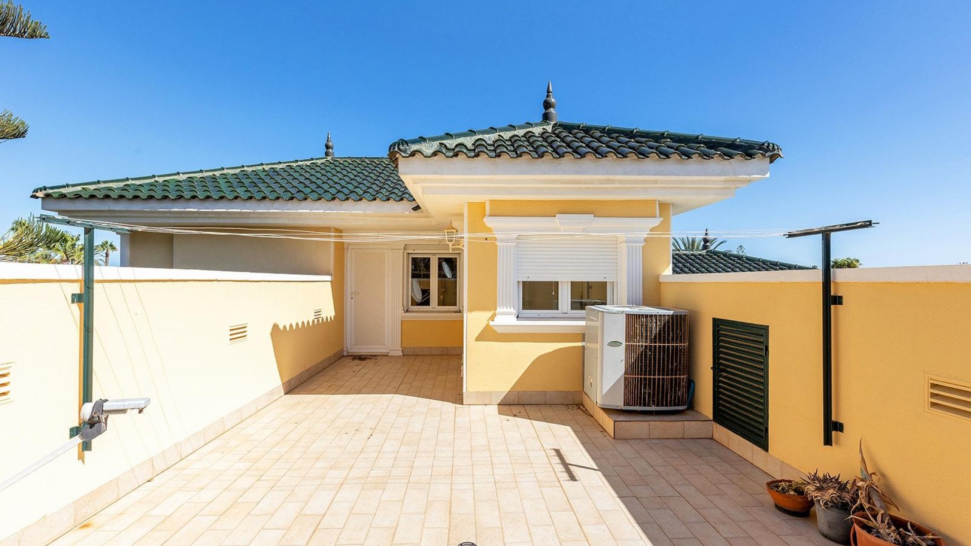 Resale - Freistehende Villa -
Torrevieja - Torreta florida