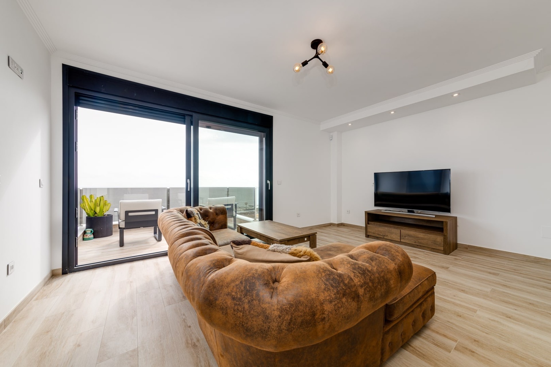 Resale - Freistehende Villa -
Torrevieja