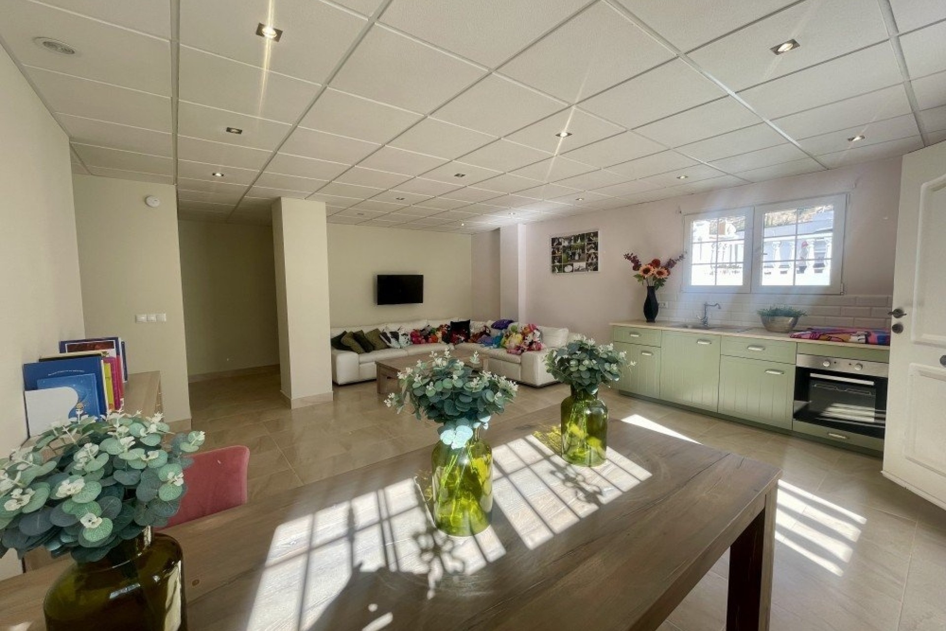 Resale - Freistehende Villa -
Urb. La Marina - Inland