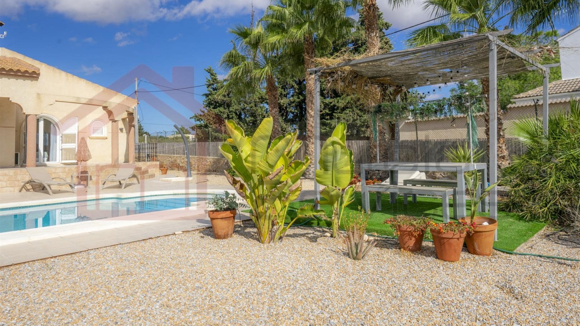 Resale - Freistehende Villa -
Valle del Sol