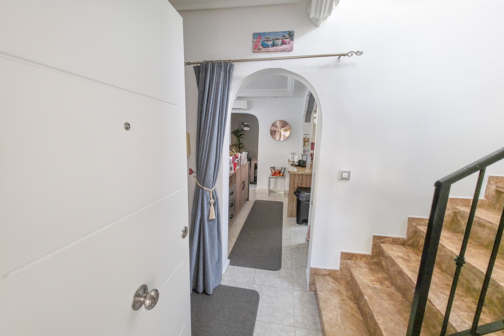 Resale - Freistehende Villa -
Villamartín - Costa Blanca