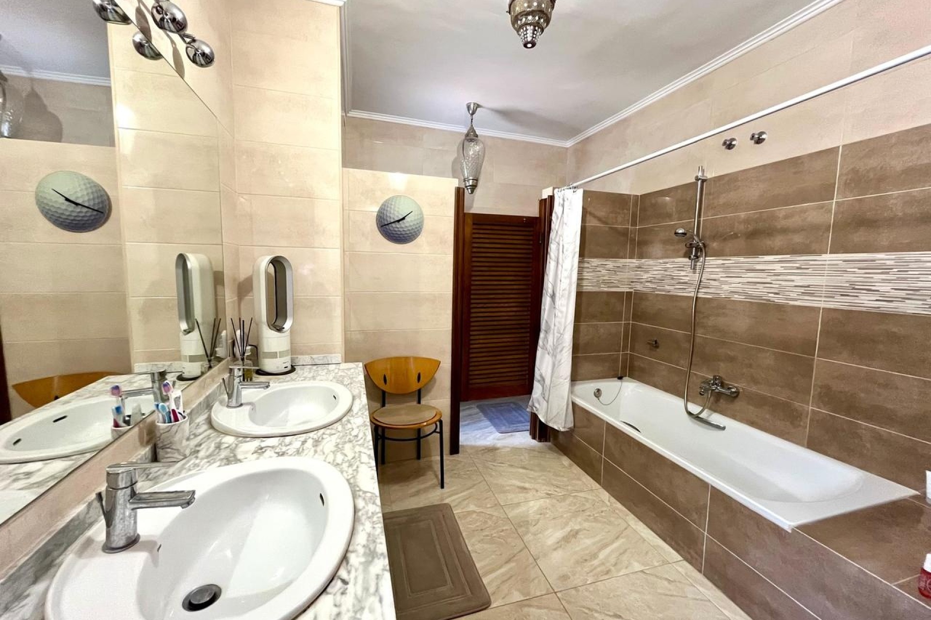 Resale - Freistehende Villa -
Villamartín - Costa Blanca