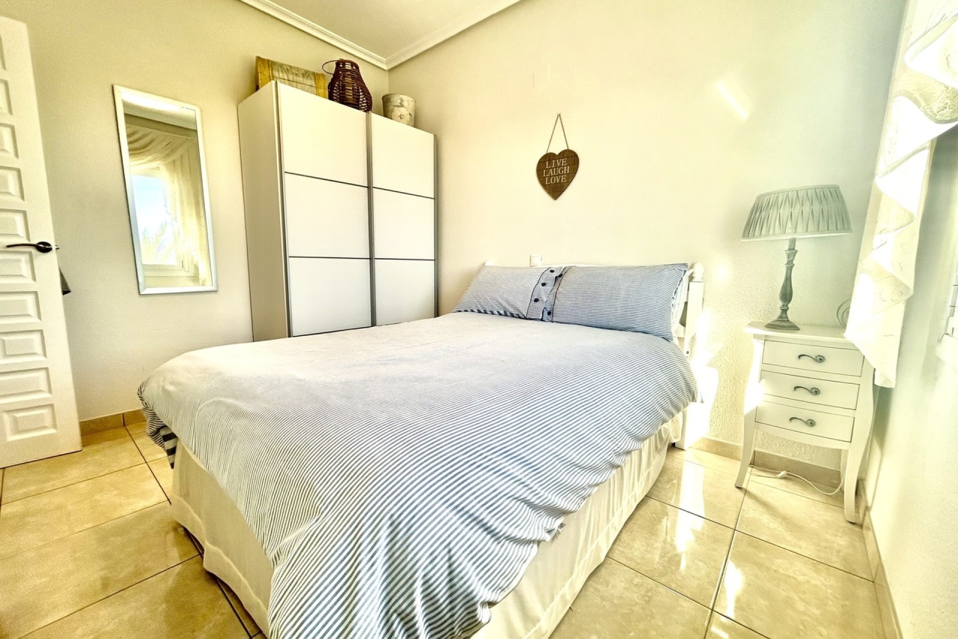 Resale - Freistehende Villa -
Villamartín - Costa Blanca