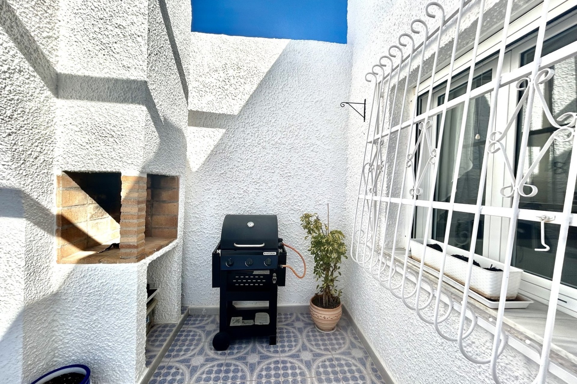 Resale - Freistehende Villa -
Villamartín - Costa Blanca