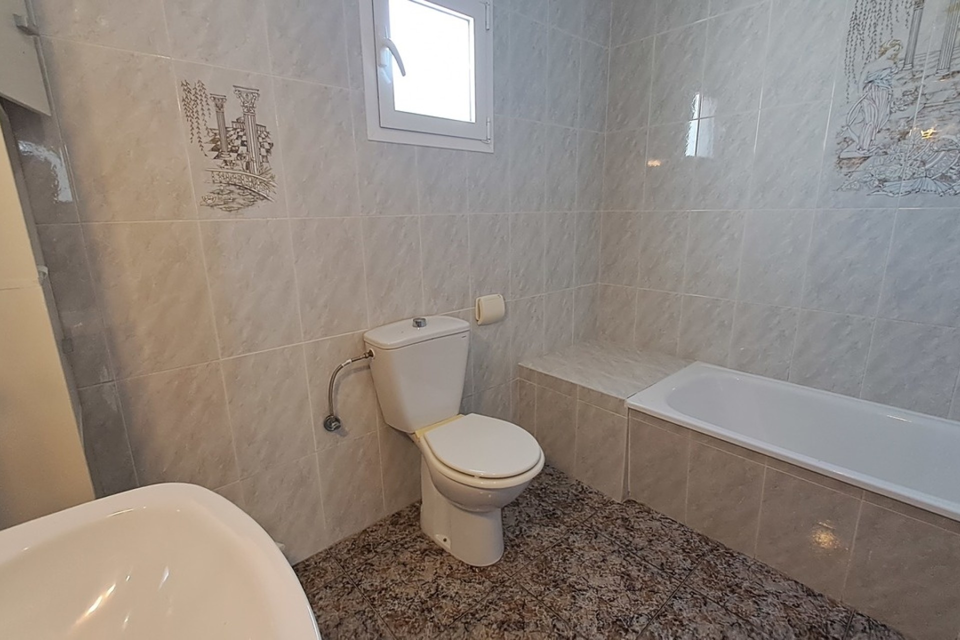 Resale - Freistehende Villa -
Villamartín - Costa Blanca