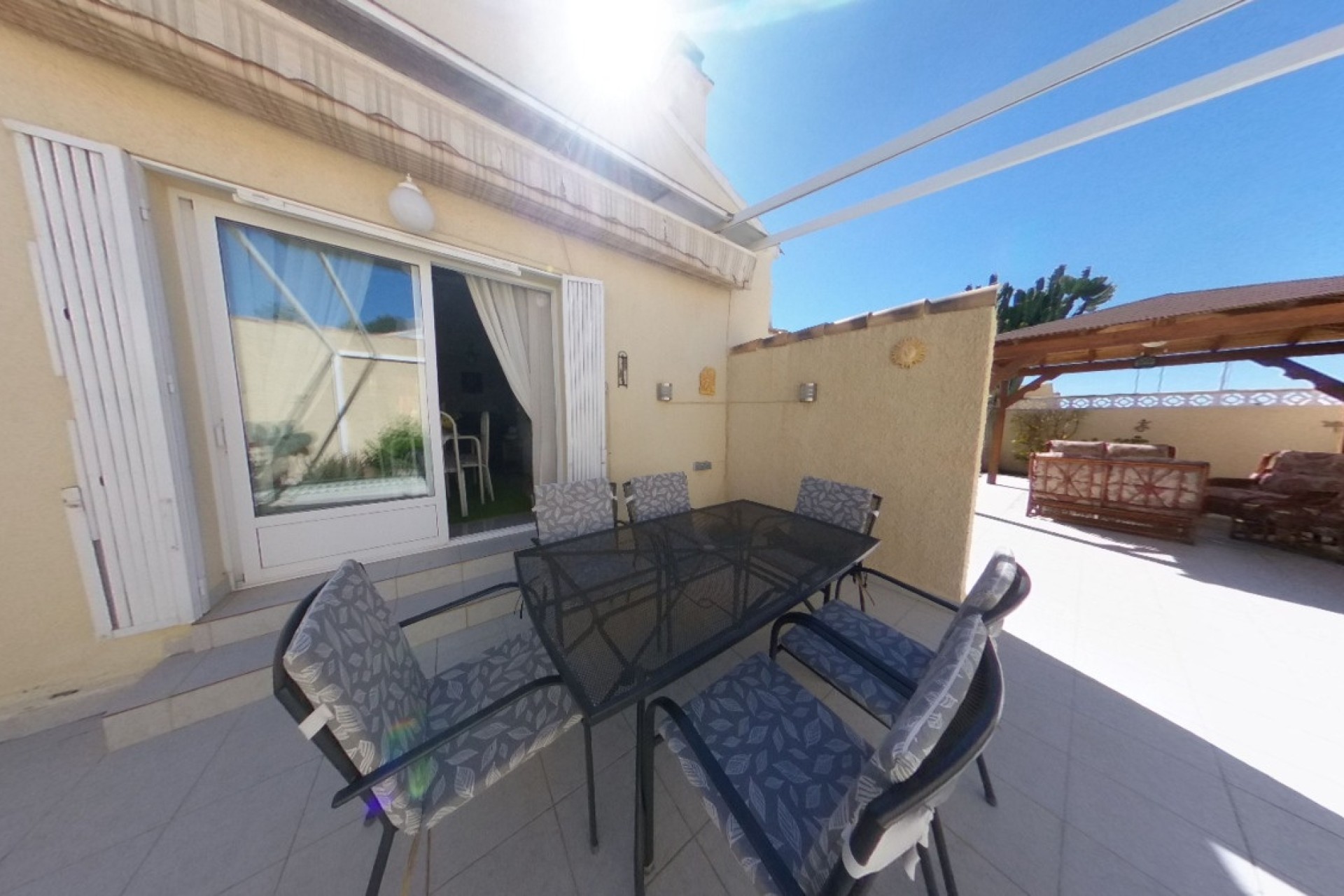 Resale - Freistehende Villa -
Villamartín - Costa Blanca