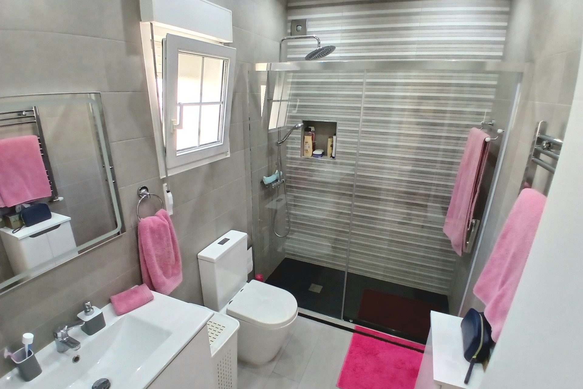 Resale - Freistehende Villa -
Villamartín - Costa Blanca