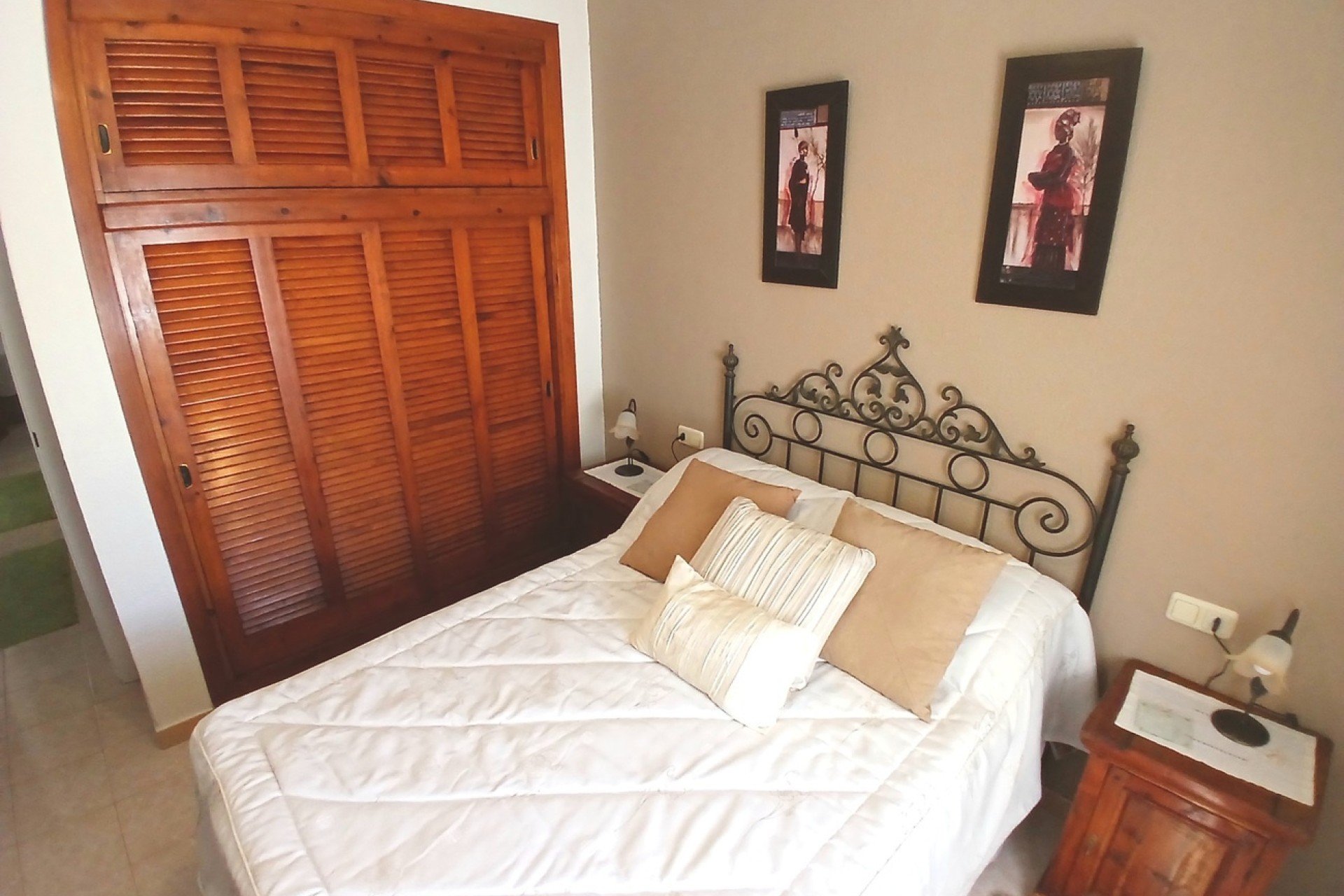 Resale - Freistehende Villa -
Villamartín - Costa Blanca