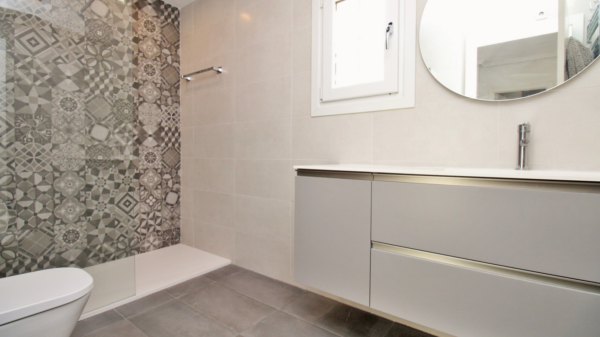 Resale - Freistehende Villa -
Villamartín - LOS DOLSES