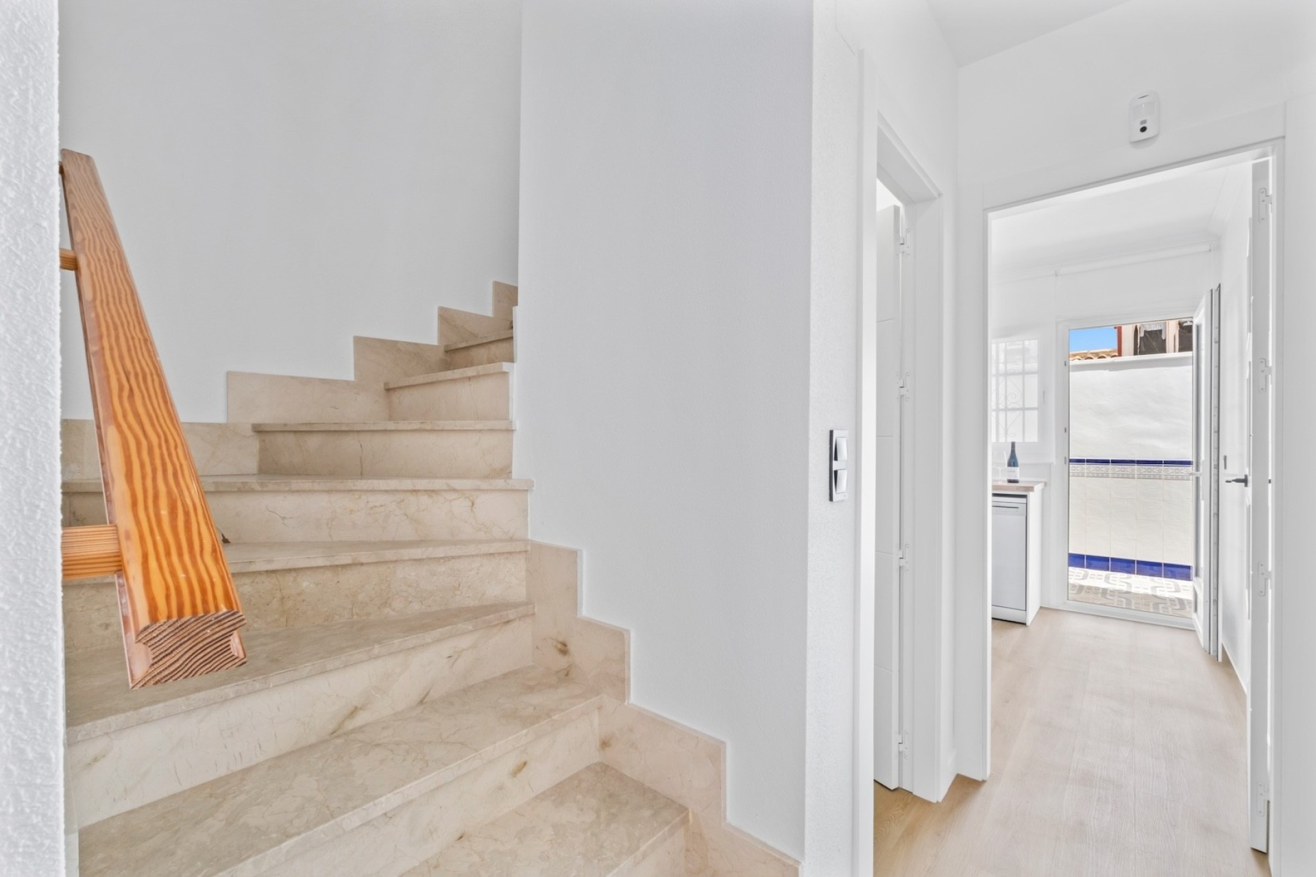 Resale - Freistehende Villa -
Villamartín - PAU 26