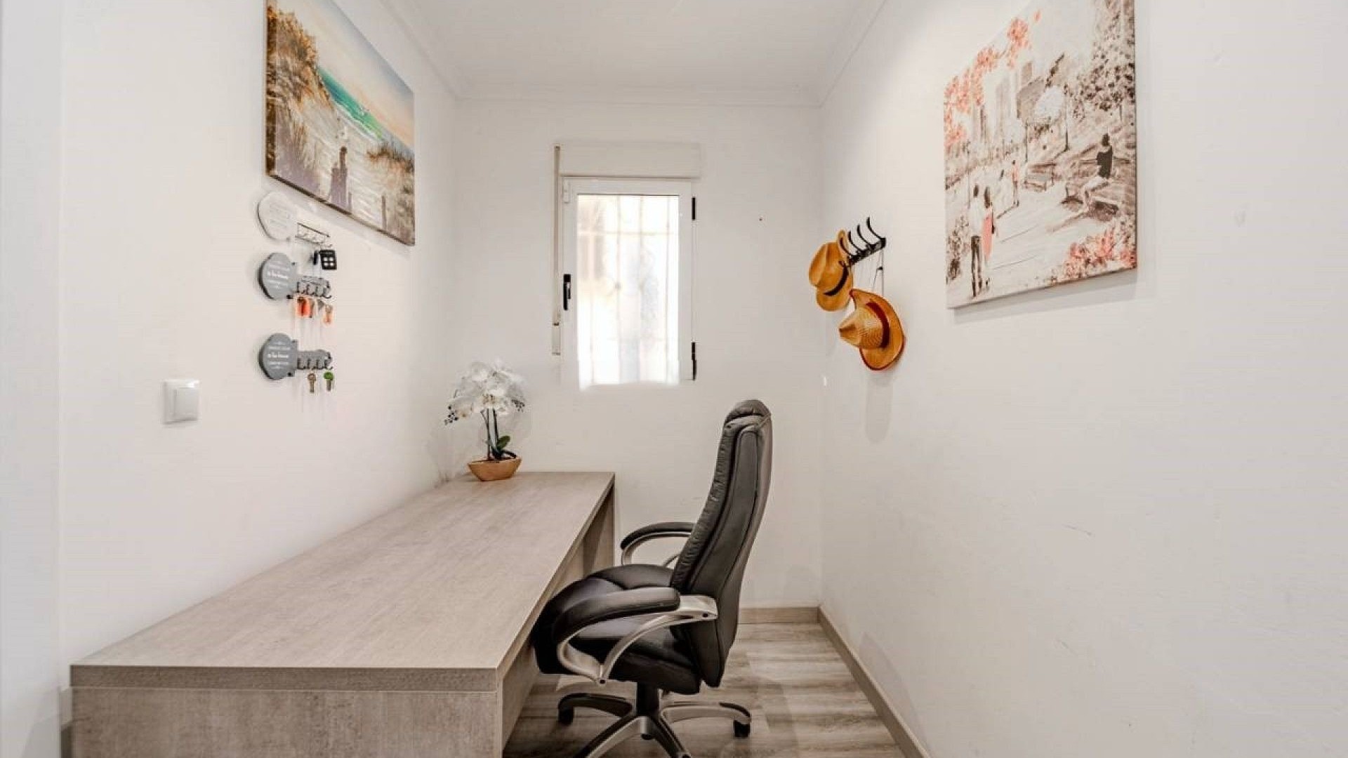 Resale - Freistehende Villa -
Villamartín