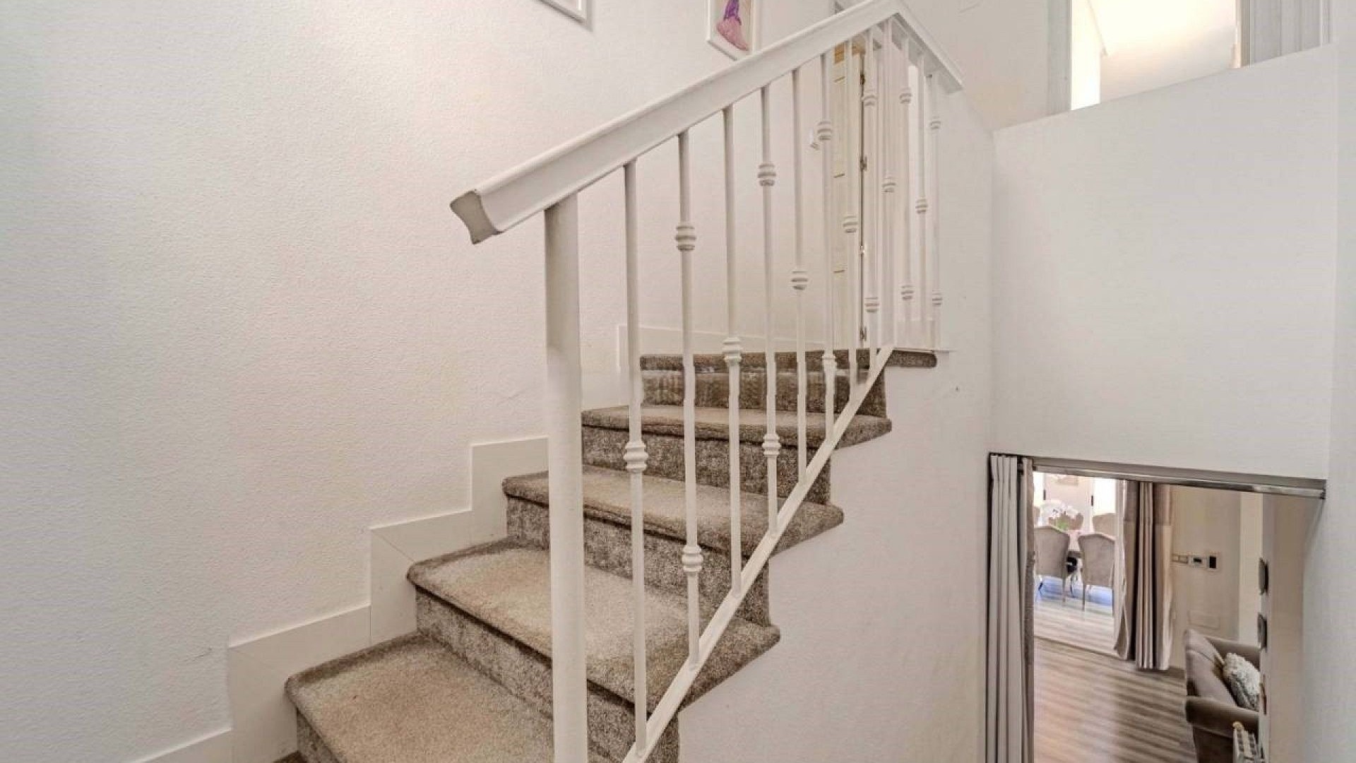 Resale - Freistehende Villa -
Villamartín