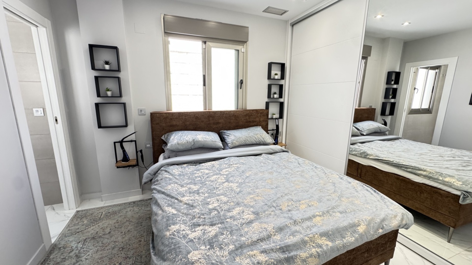 Resale - Freistehende Villa -
Villamartín