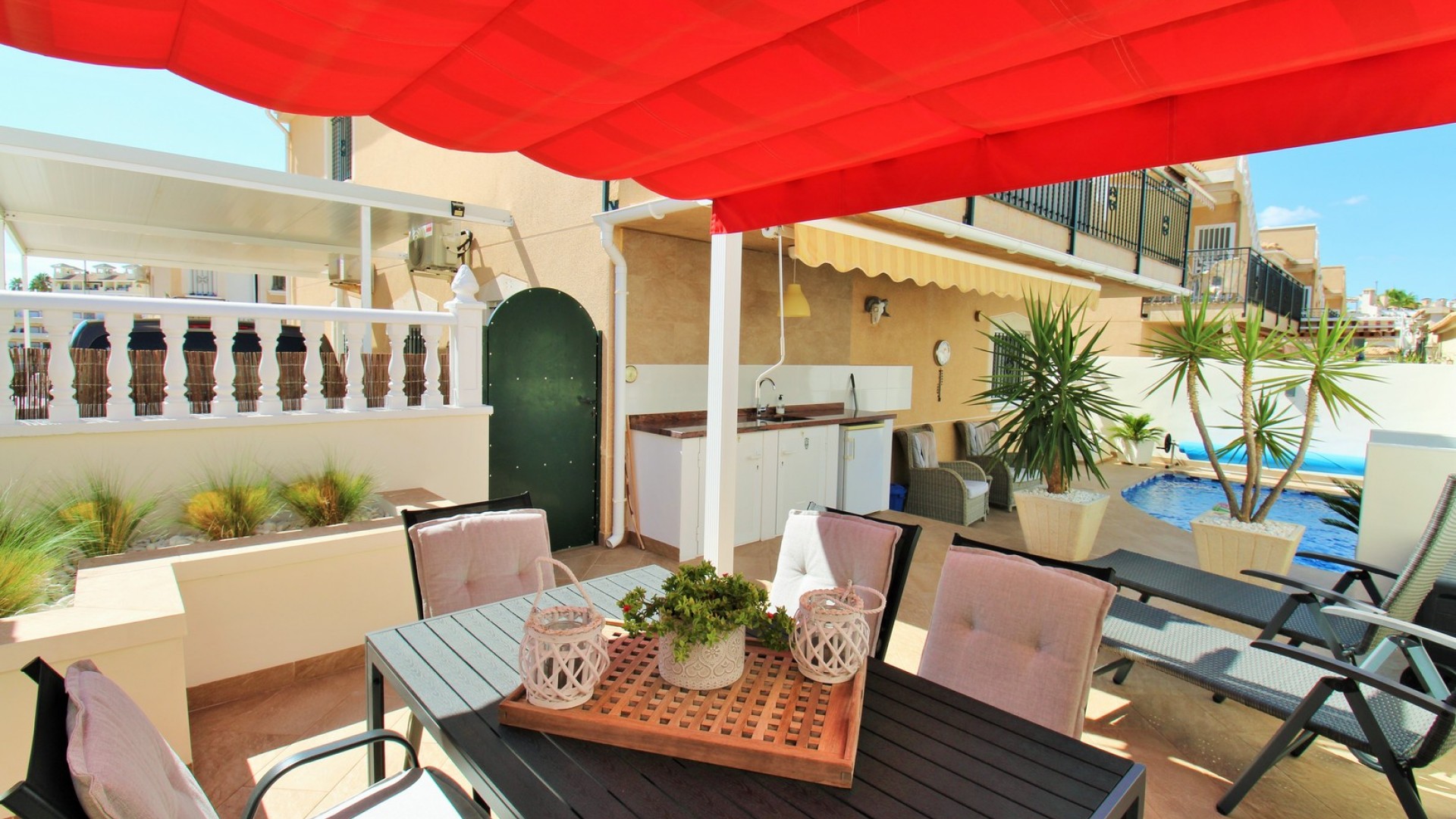 Resale - Freistehende Villa -
Villamartín