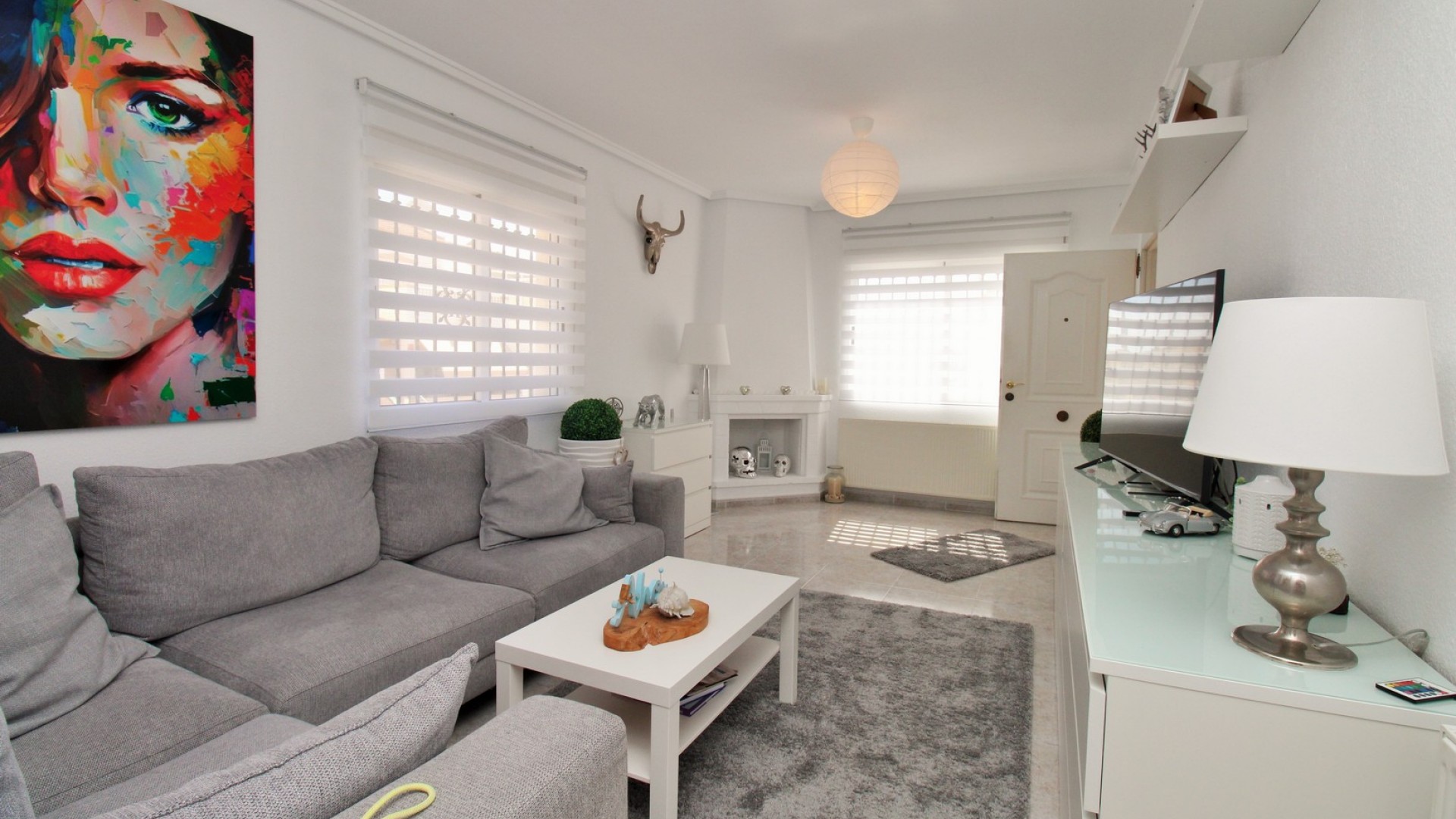 Resale - Freistehende Villa -
Villamartín