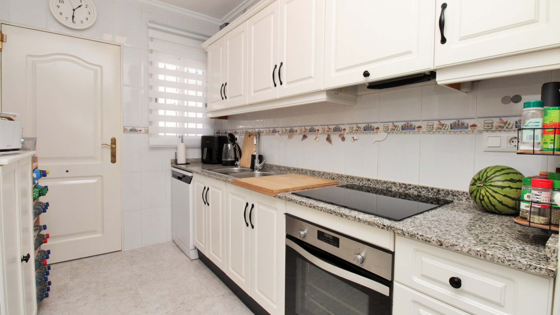 Resale - Freistehende Villa -
Villamartín