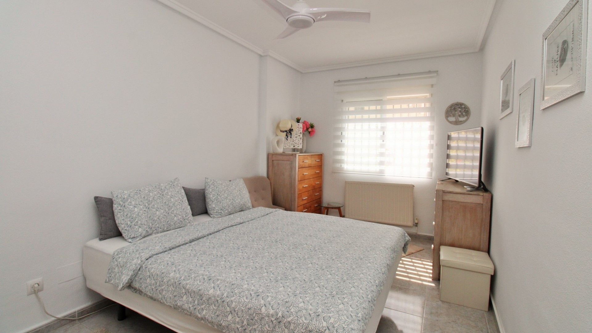 Resale - Freistehende Villa -
Villamartín