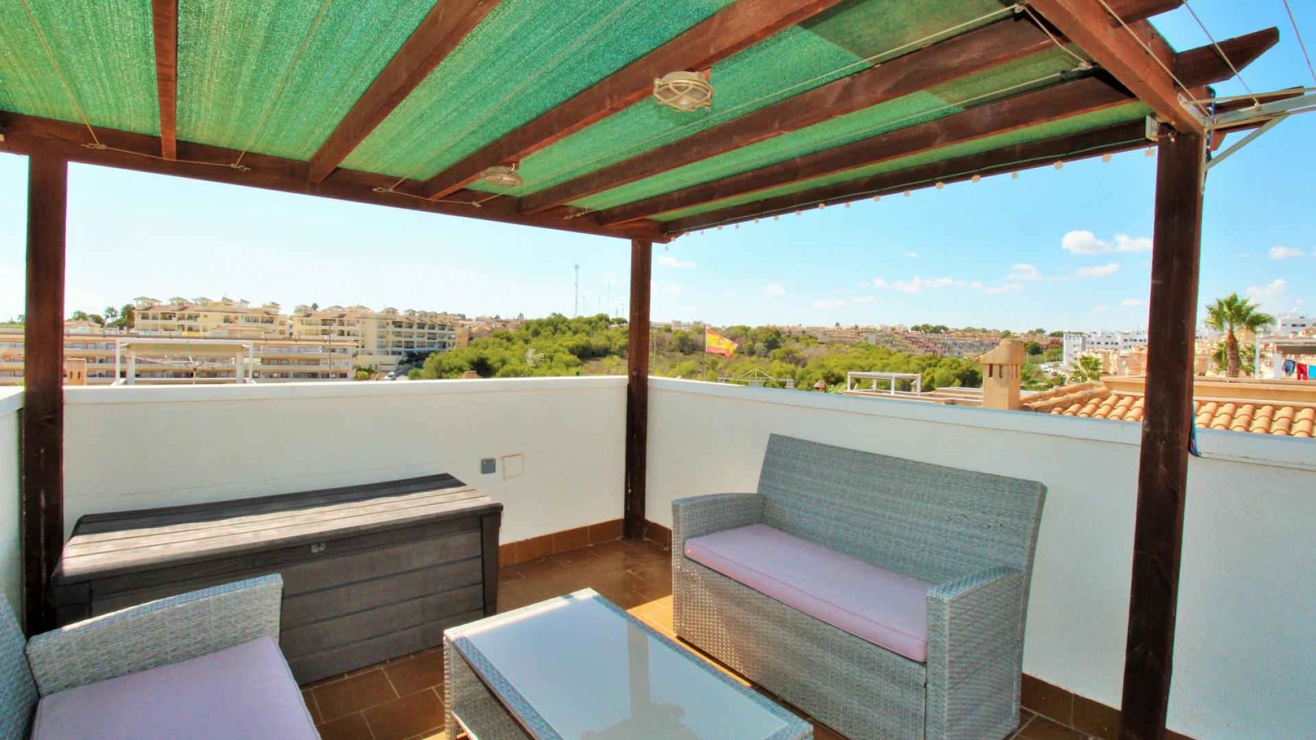 Resale - Freistehende Villa -
Villamartín