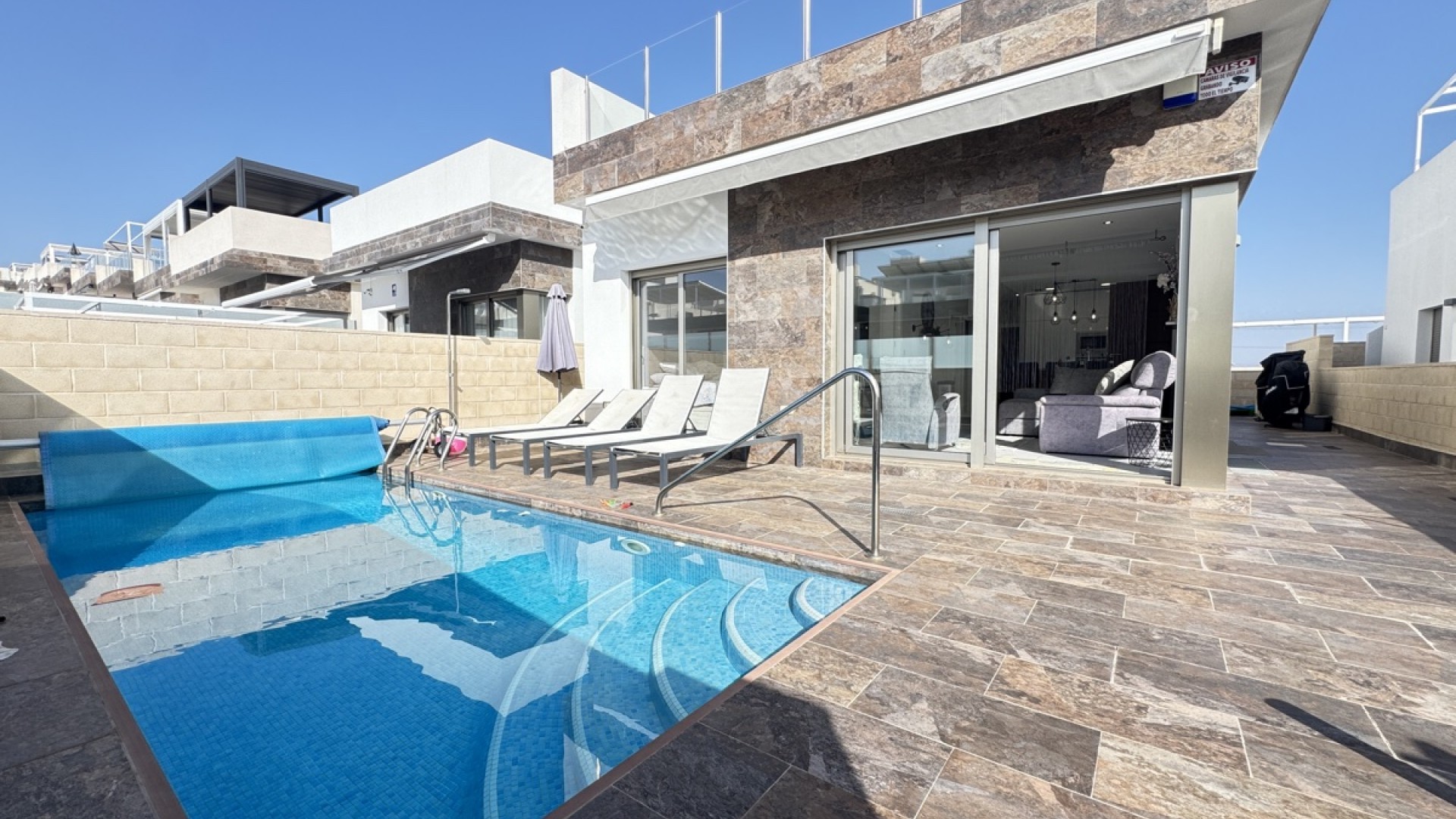 Resale - Freistehende Villa -
Villamartín