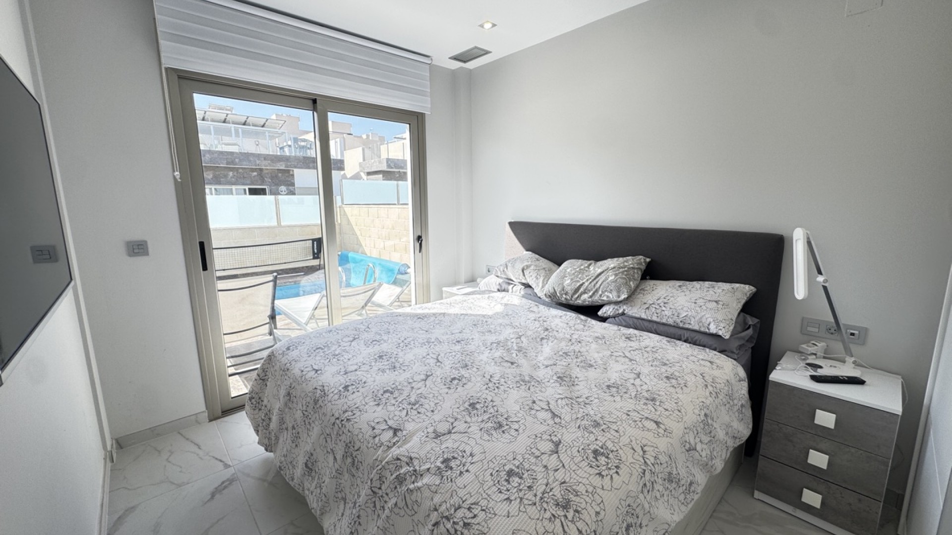 Resale - Freistehende Villa -
Villamartín