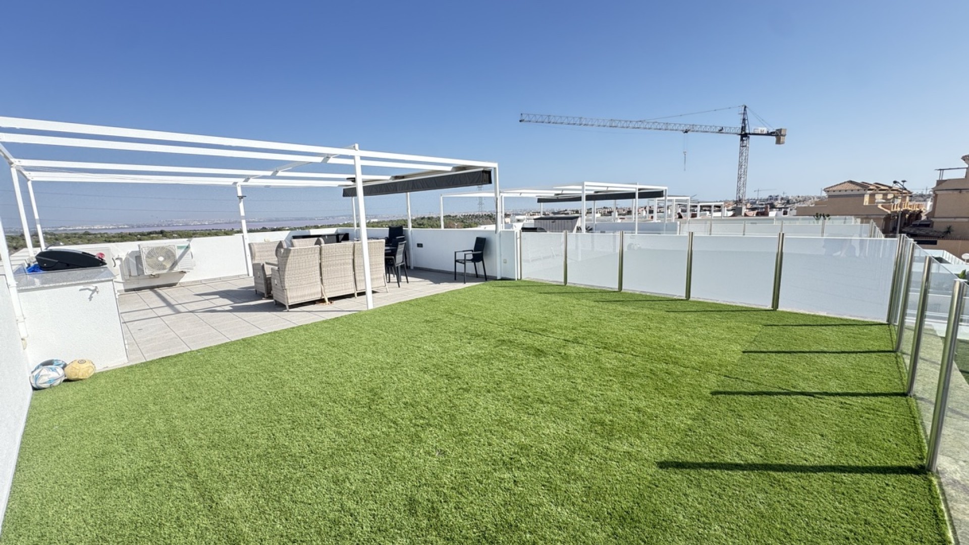 Resale - Freistehende Villa -
Villamartín