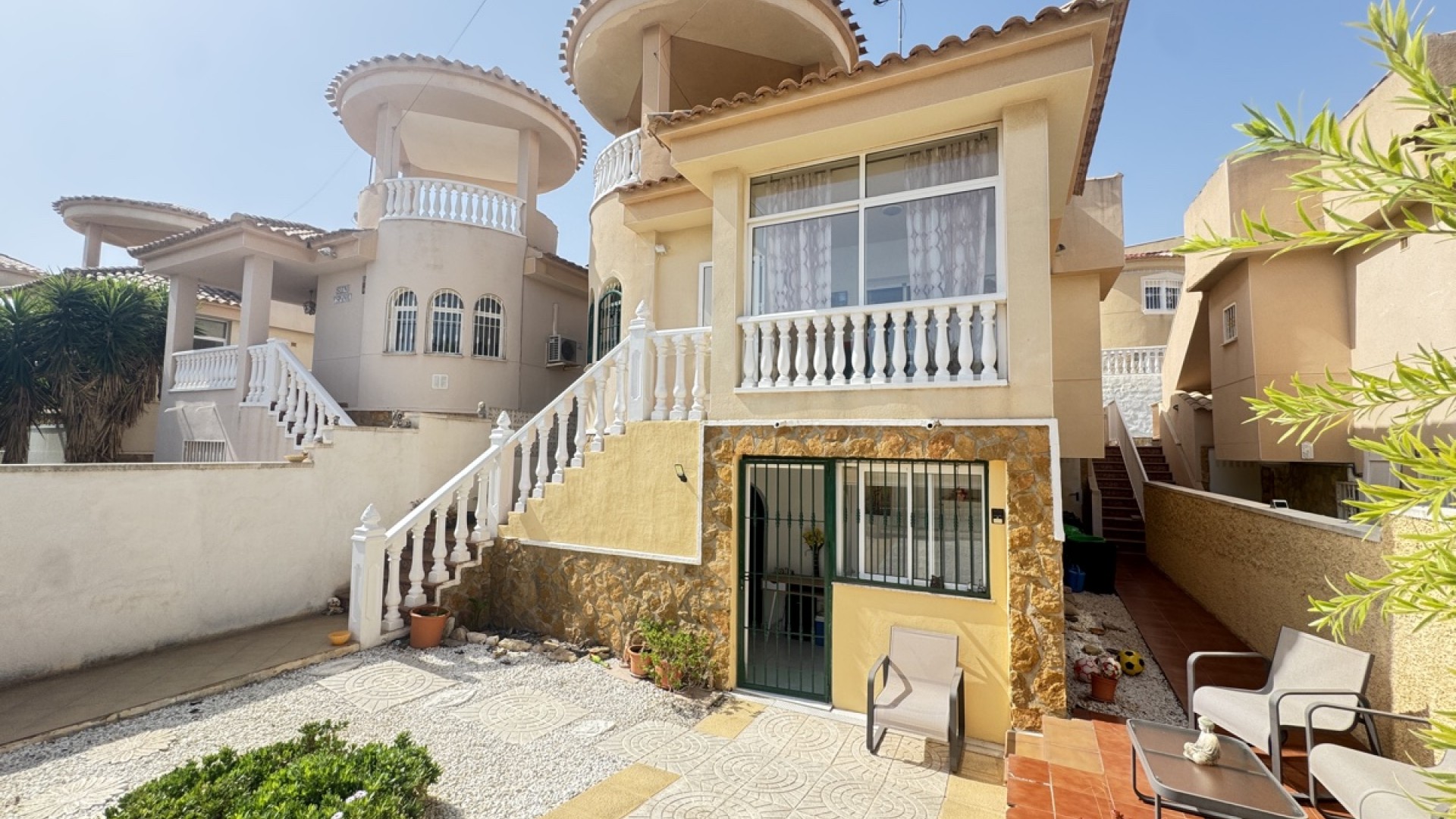 Resale - Freistehende Villa -
Villamartín