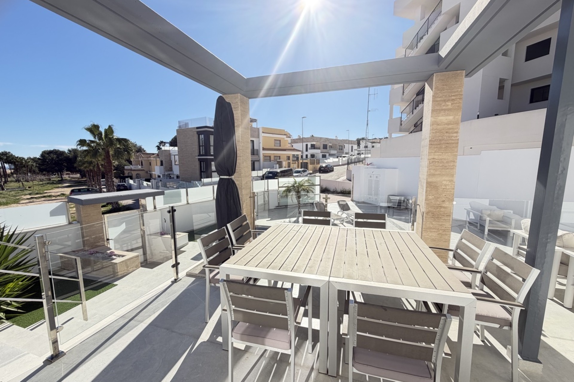 Resale - Freistehende Villa -
Villamartín