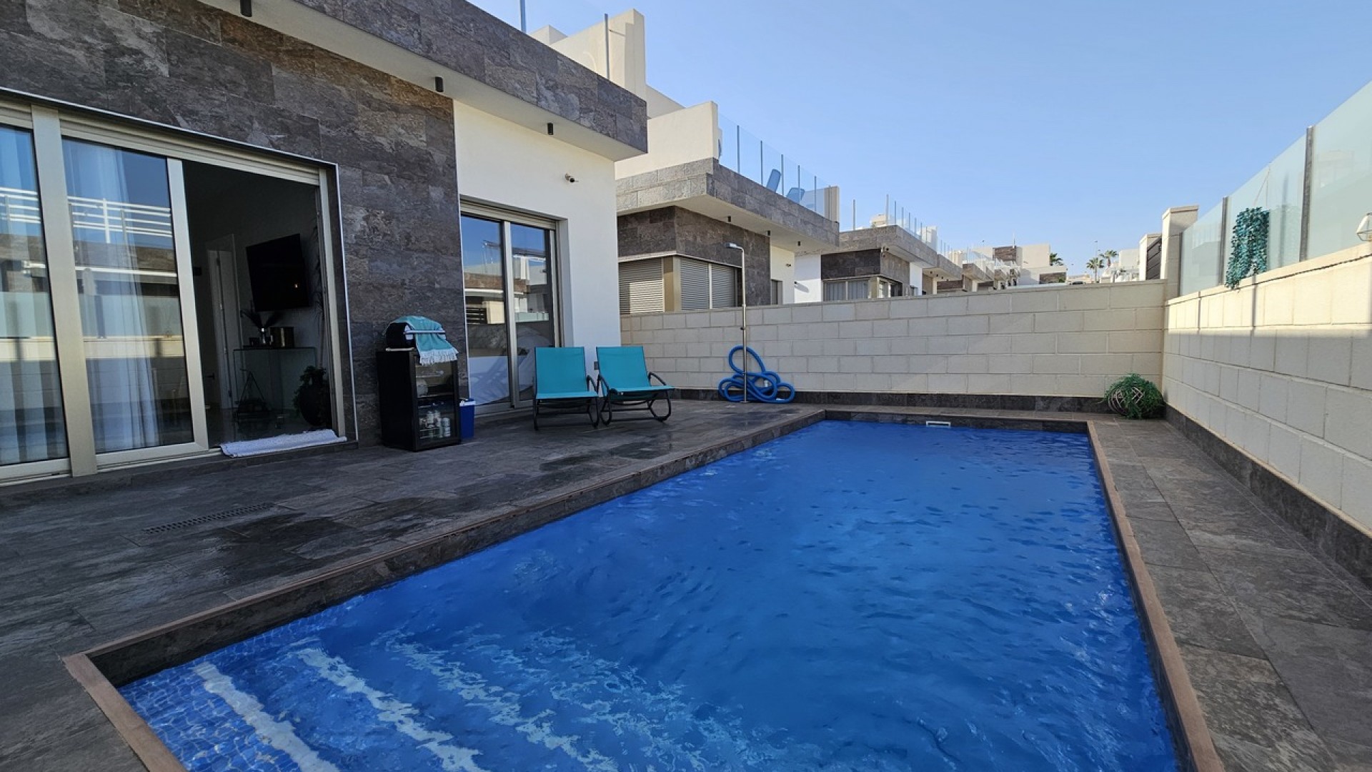 Resale - Freistehende Villa -
Villamartín