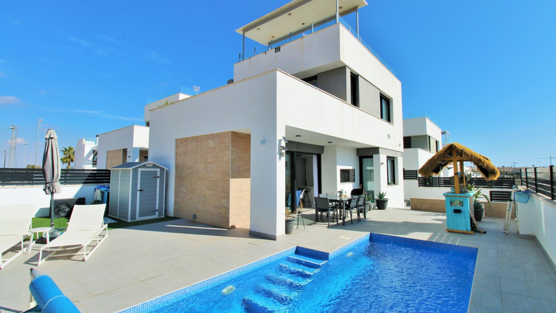 Resale - Freistehende Villa -
Villamartín