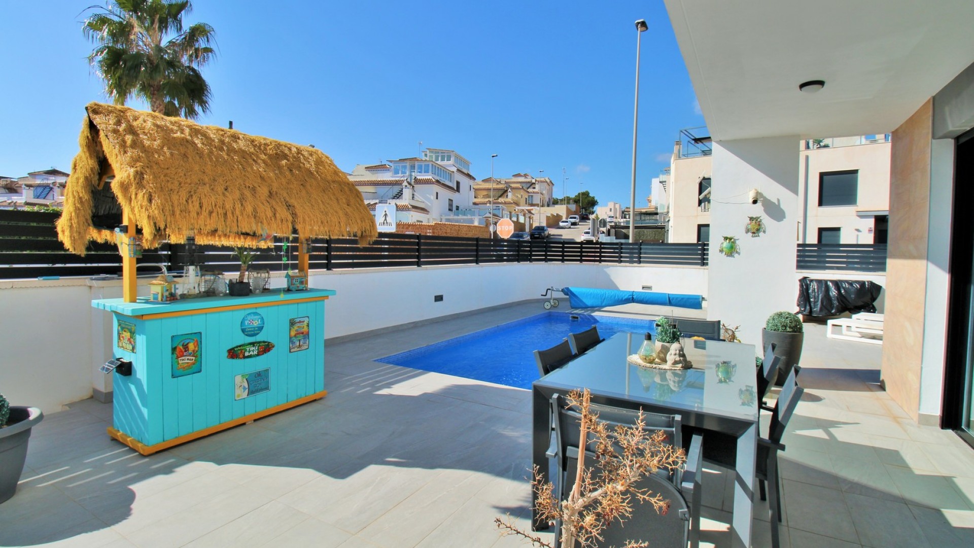 Resale - Freistehende Villa -
Villamartín