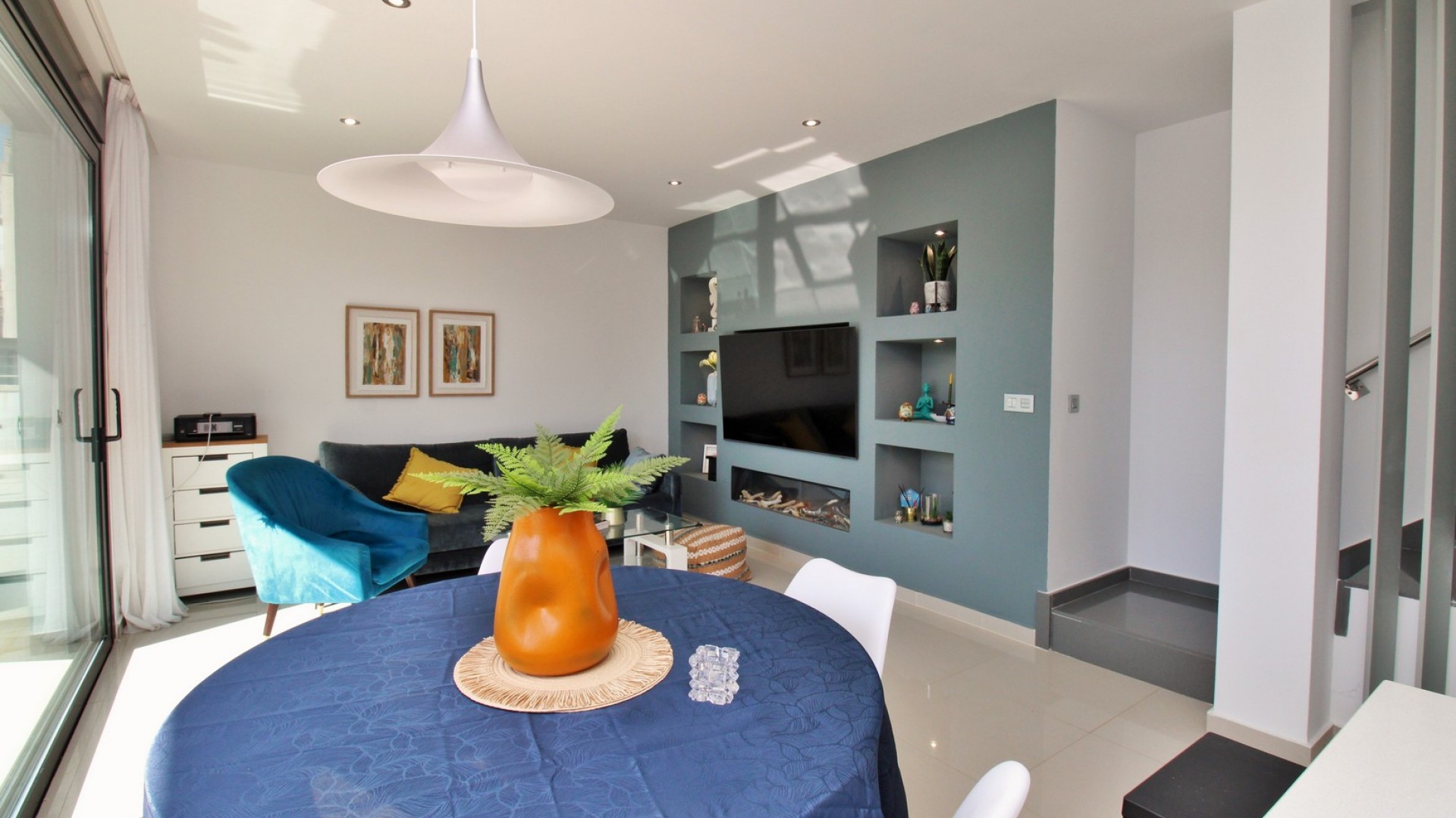 Resale - Freistehende Villa -
Villamartín