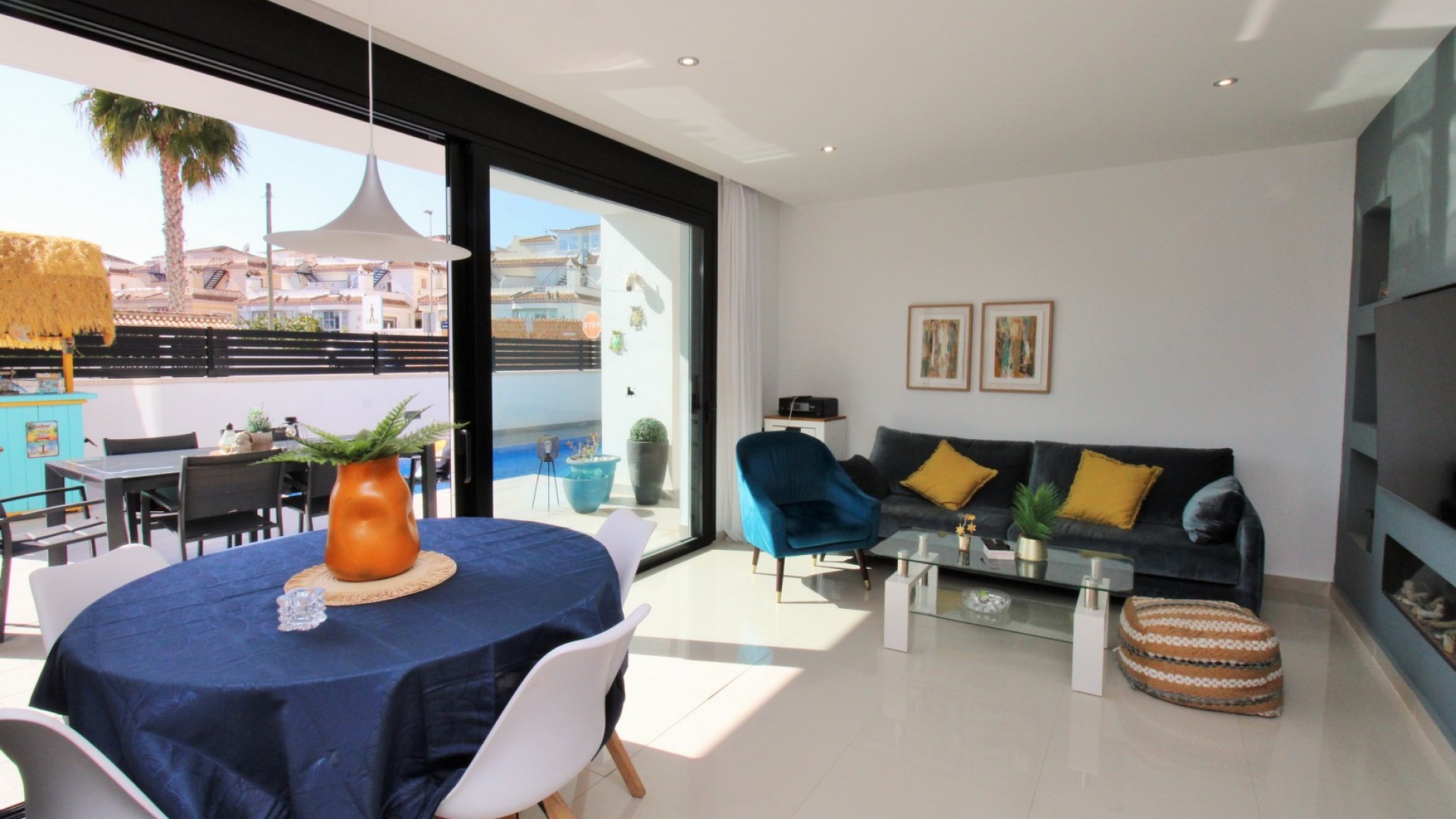 Resale - Freistehende Villa -
Villamartín