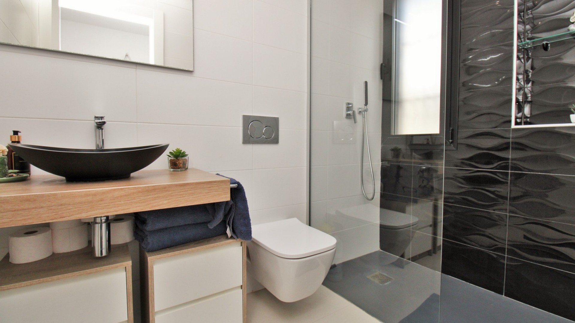 Resale - Freistehende Villa -
Villamartín