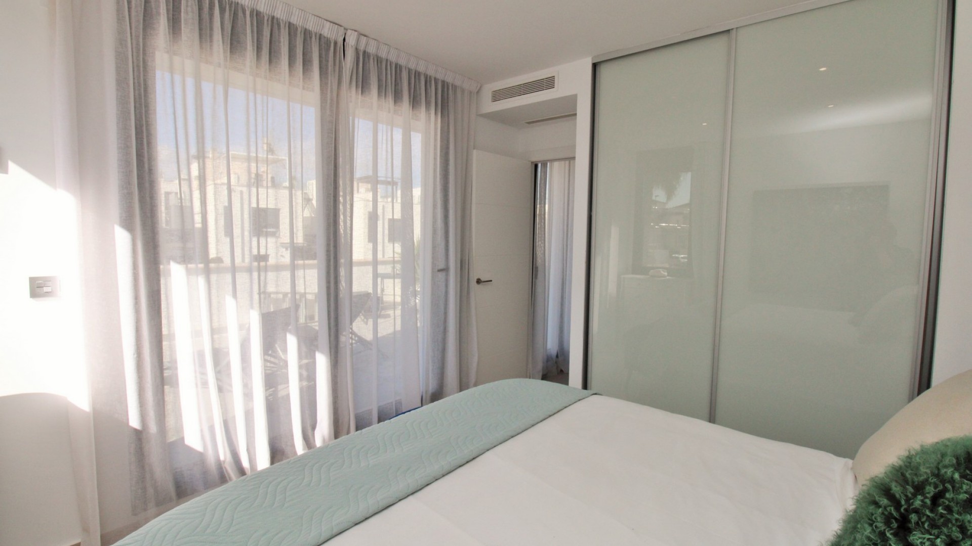 Resale - Freistehende Villa -
Villamartín