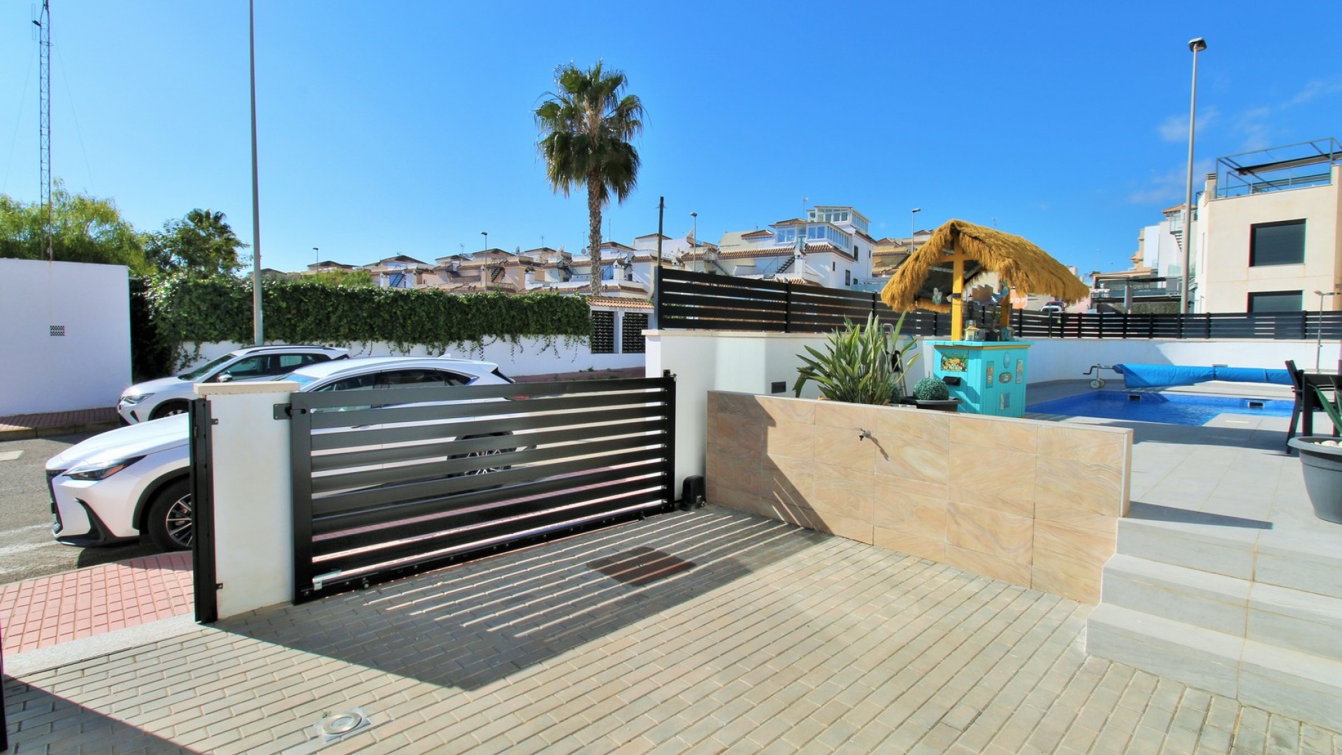 Resale - Freistehende Villa -
Villamartín