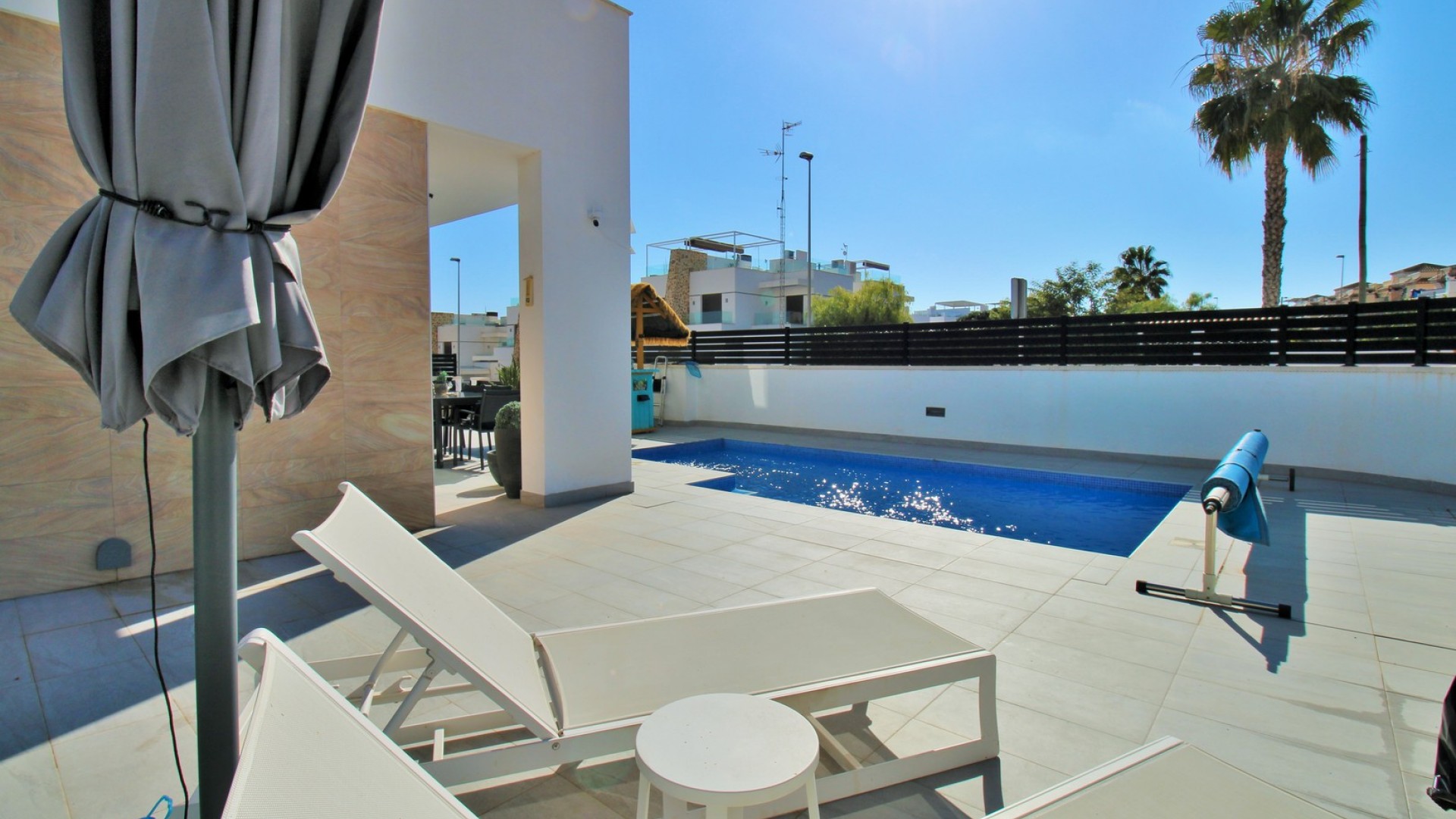 Resale - Freistehende Villa -
Villamartín