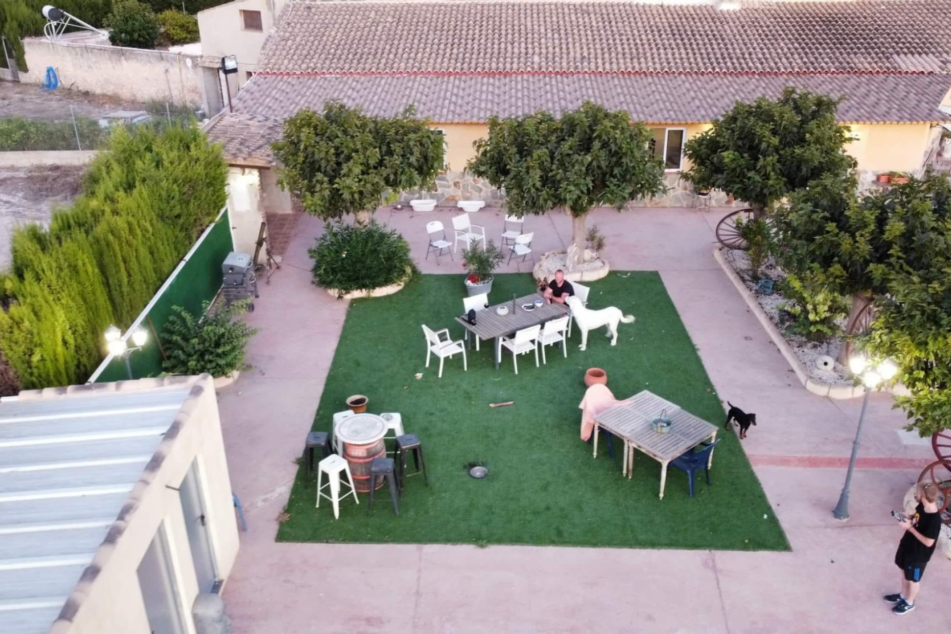 Resale - Freistehende Villa -
Villena - Inland