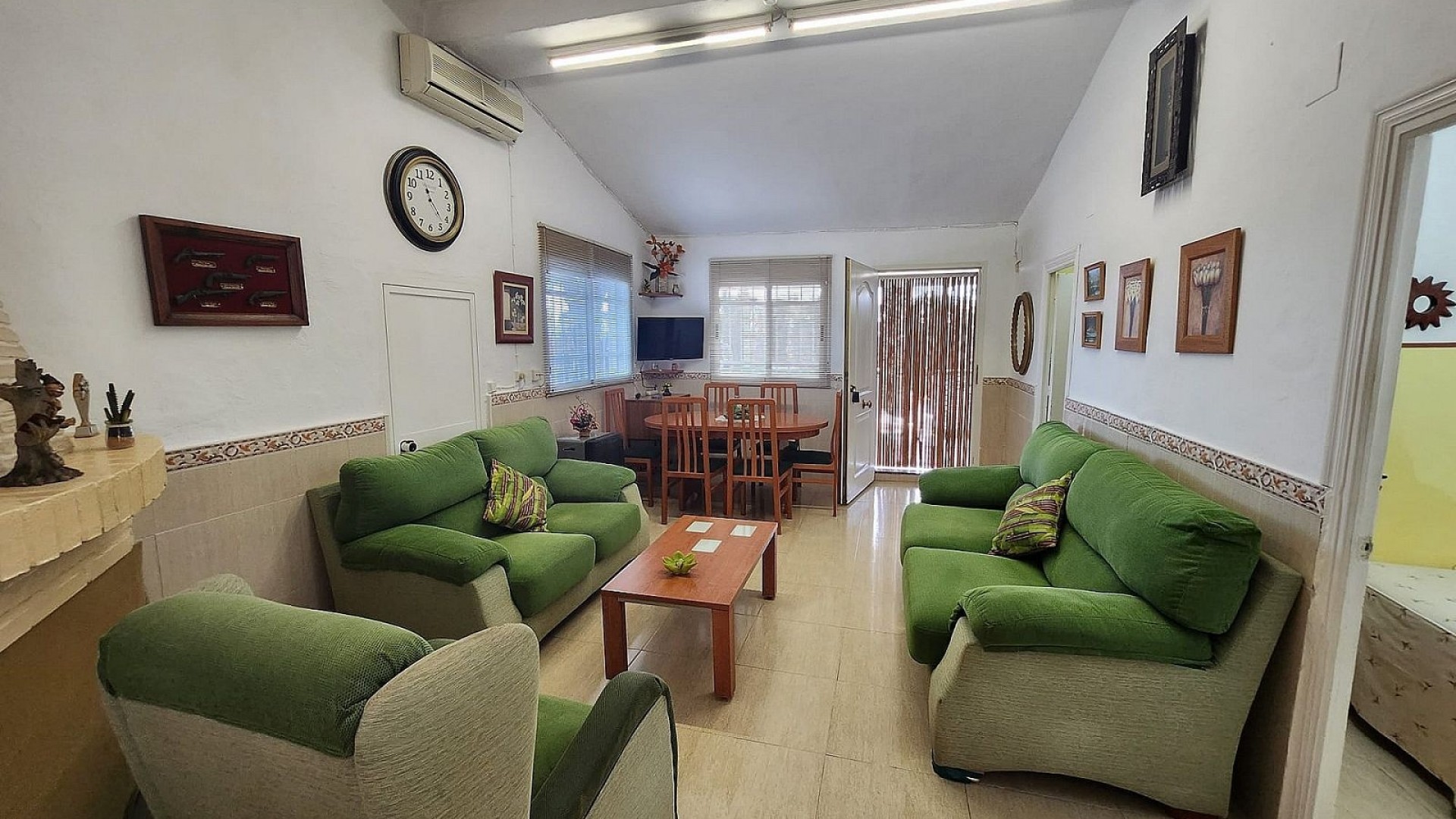 Resale - Freistehende Villa -
Villena